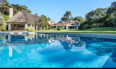 IMPONENTE CASA EN PLAYA BRAVA - ELEGANCIA Y CONFORT