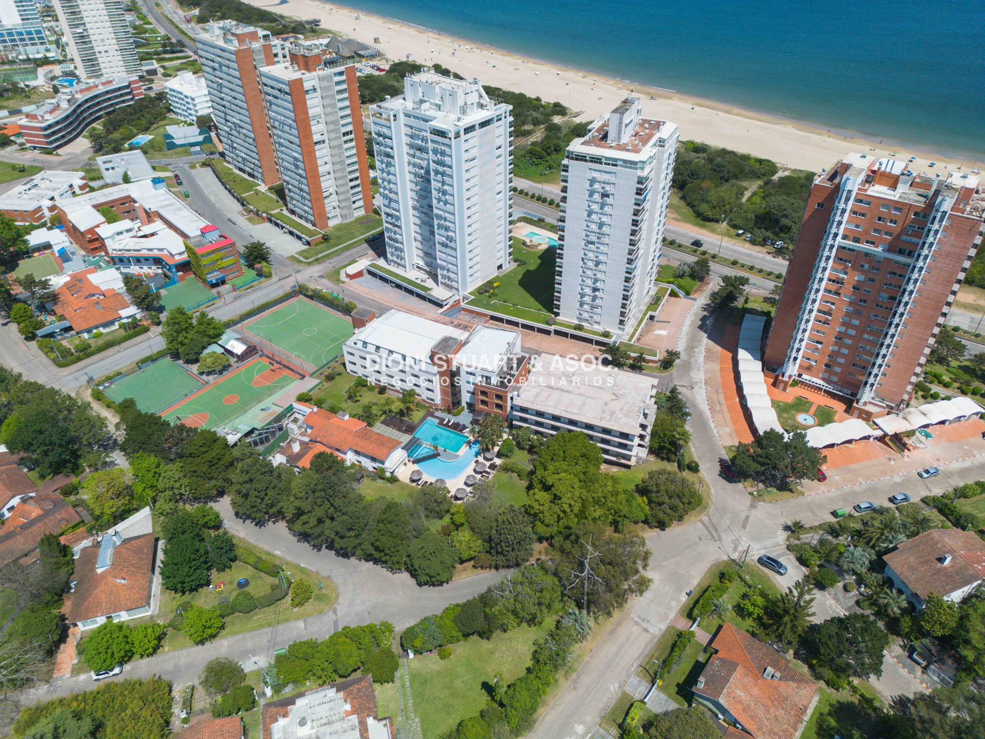 Local Comercial ID.811 - Hotel La Foret en Venta 