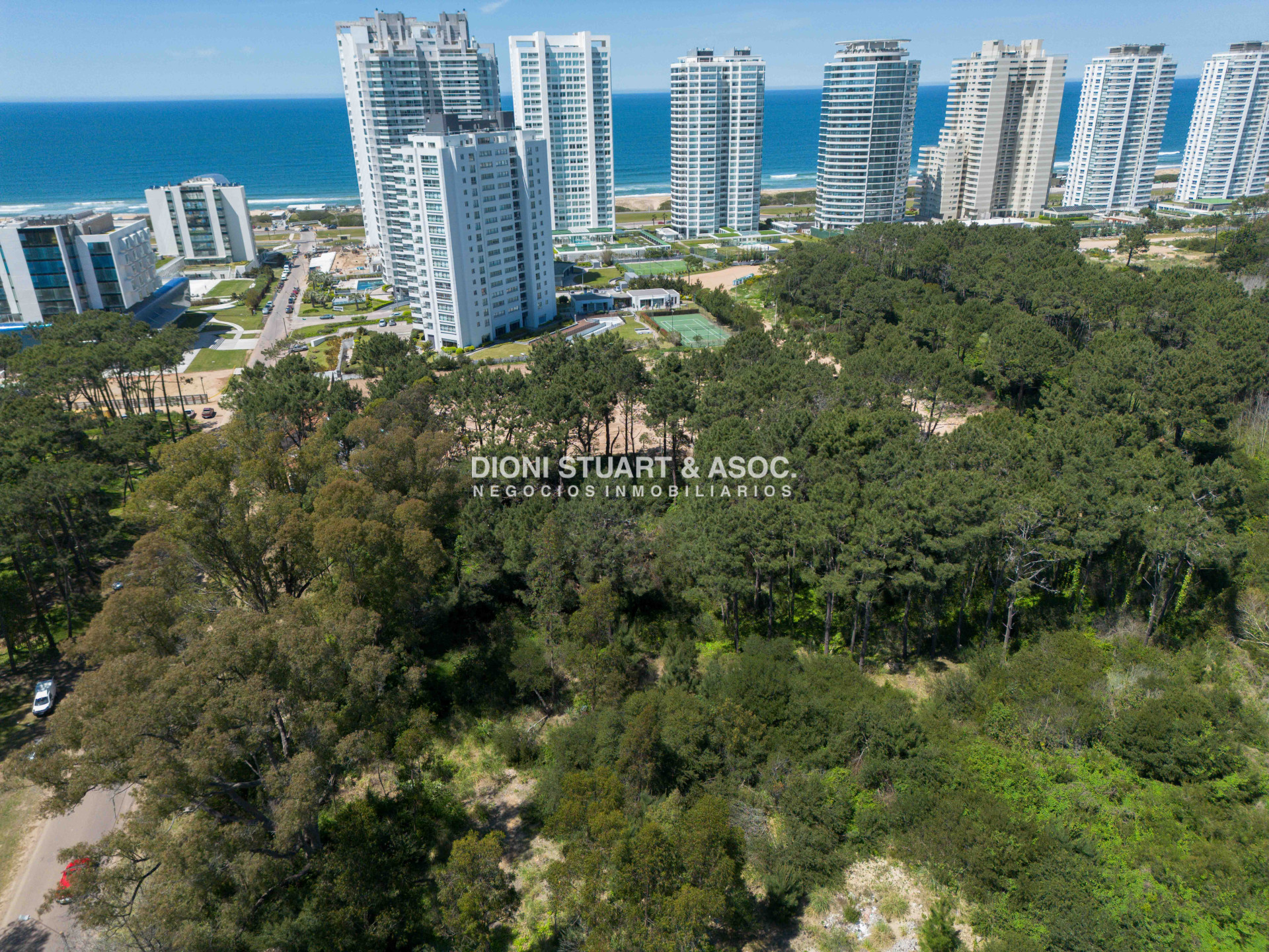 Terreno ID.808 - TERRENO EN PLAYA BRAVA APTO PARA CONSTRUIR 26 PISOS