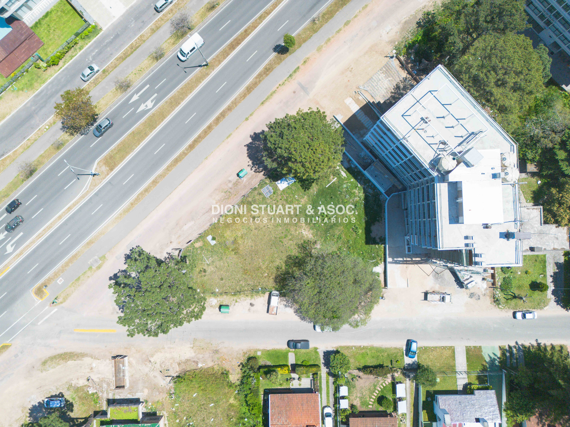 Terreno ID.788 - Terreno en Roosevelt - Apto para Edificio