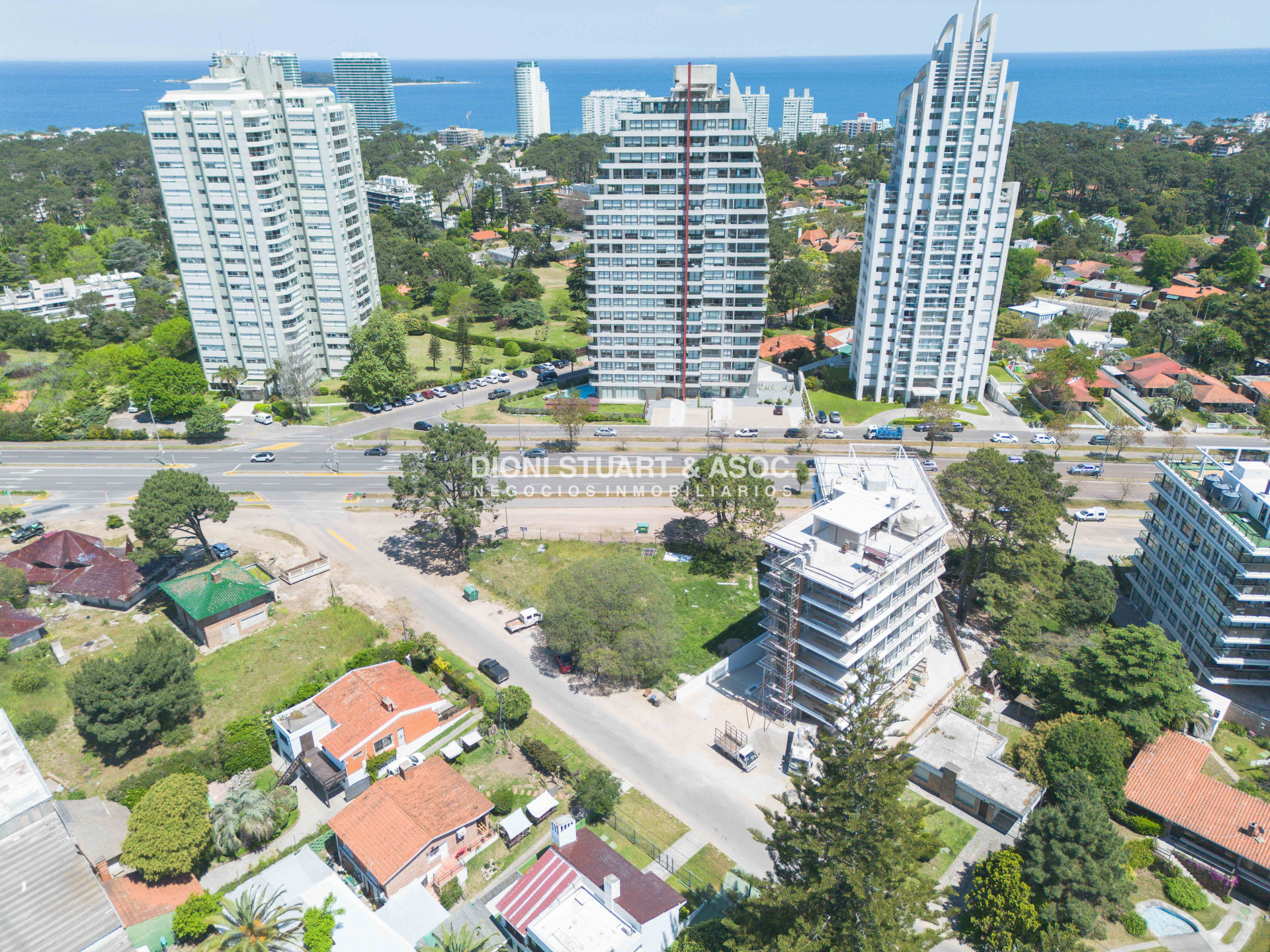 Terreno ID.788 - Terreno en Roosevelt - Apto para Edificio
