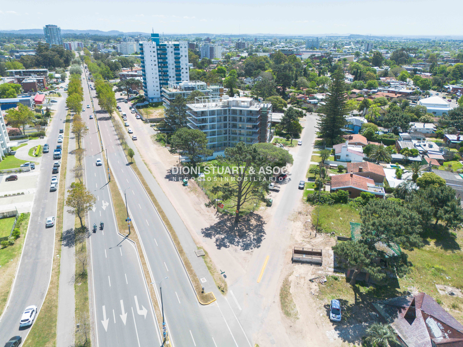 Terreno ID.788 - Terreno en Roosevelt - Apto para Edificio