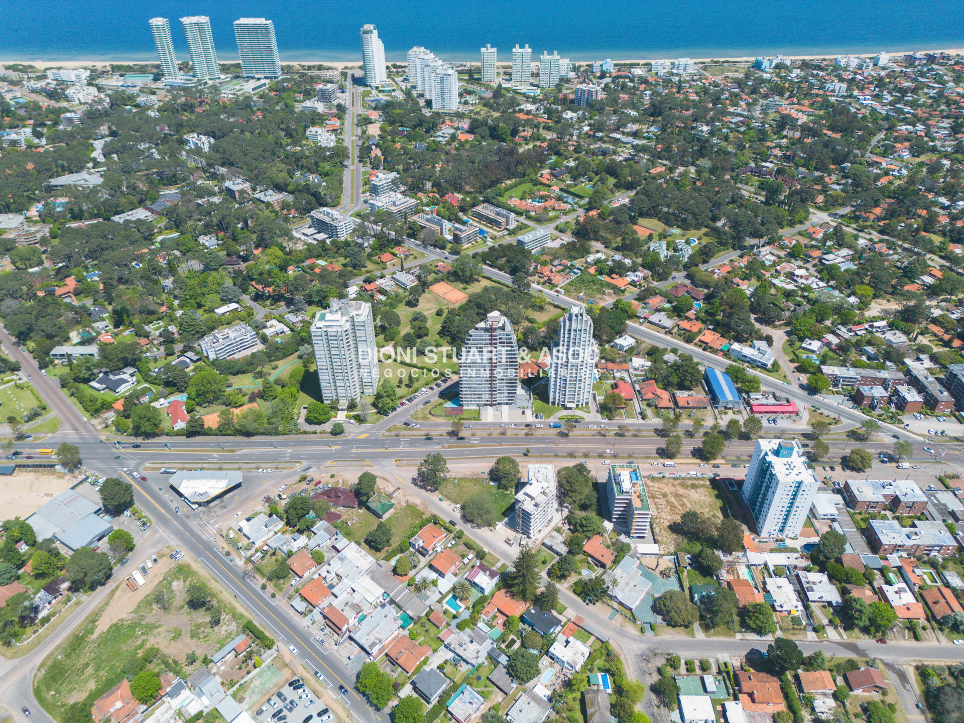 Terreno ID.788 - Terreno en Roosevelt - Apto para Edificio