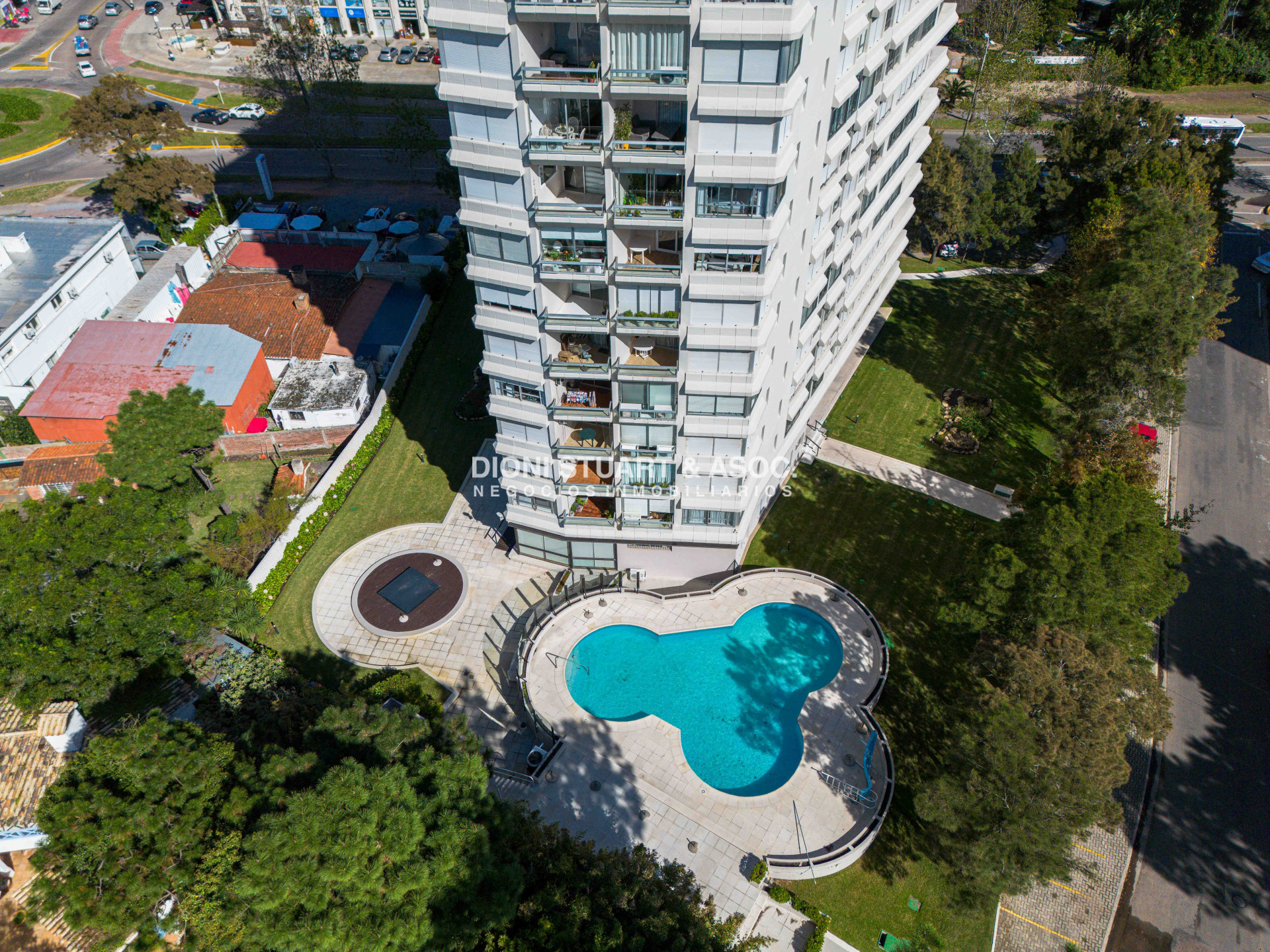 Apartamento ID.664 - Apartamento en Roosevelt - 3 Dormitorios y 3 Baños - Edificio Dormar - Punta del Este