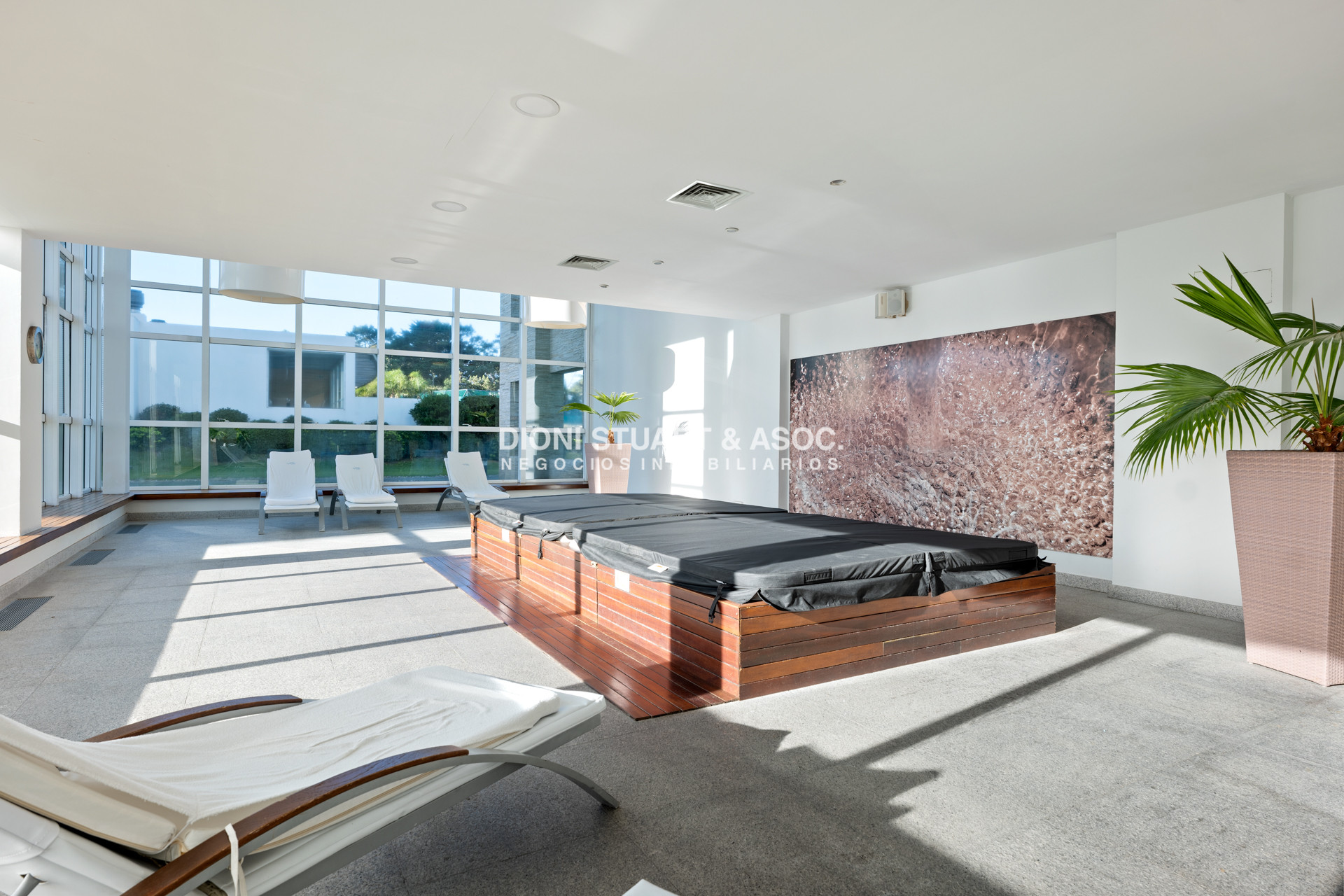 Apartamento ID.606 - Aquarela - 4 Dorms en Suite