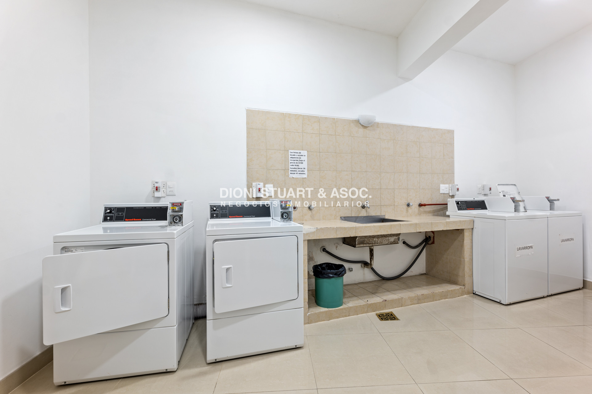 Apartamento ID.664 - Apartamento en Roosevelt - 3 Dormitorios y 3 Baños - Edificio Dormar - Punta del Este