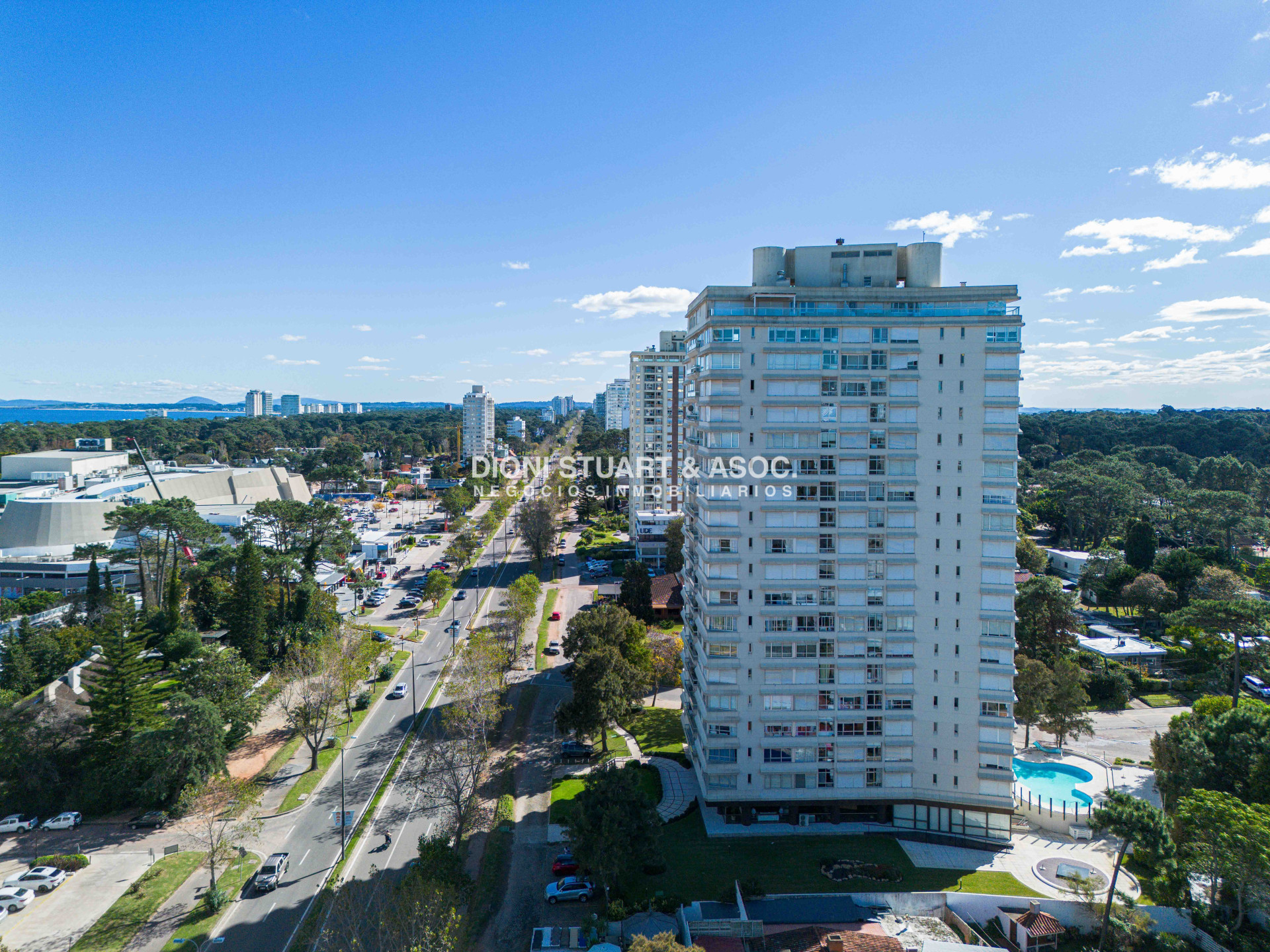 Apartamento ID.664 - Apartamento en Roosevelt - 3 Dormitorios y 3 Baños - Edificio Dormar - Punta del Este
