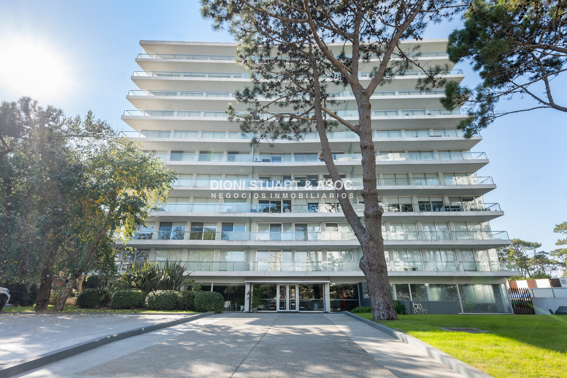 Apartamento ID.980 - APARTAMENTO EN VENTA EN ROOSEVELT DE 2 DORMITORIOS MODERNO EDIFICIO BE PUNTA