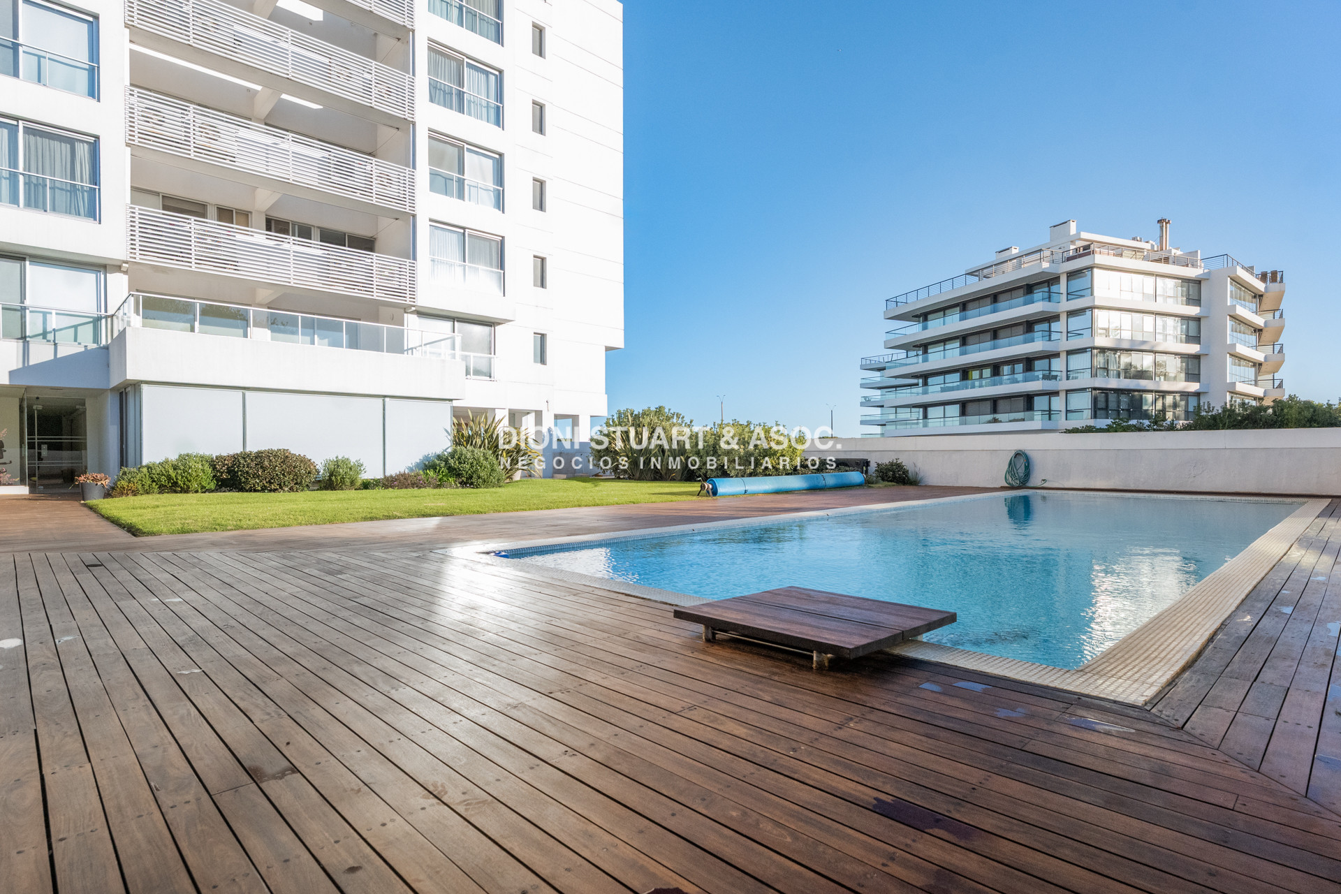 Apartamento ID.989 - MYTHOS PENT HOUSE DUPLEX - 4 SUITES - PLAYA BRAVA PRIMERA LINEA