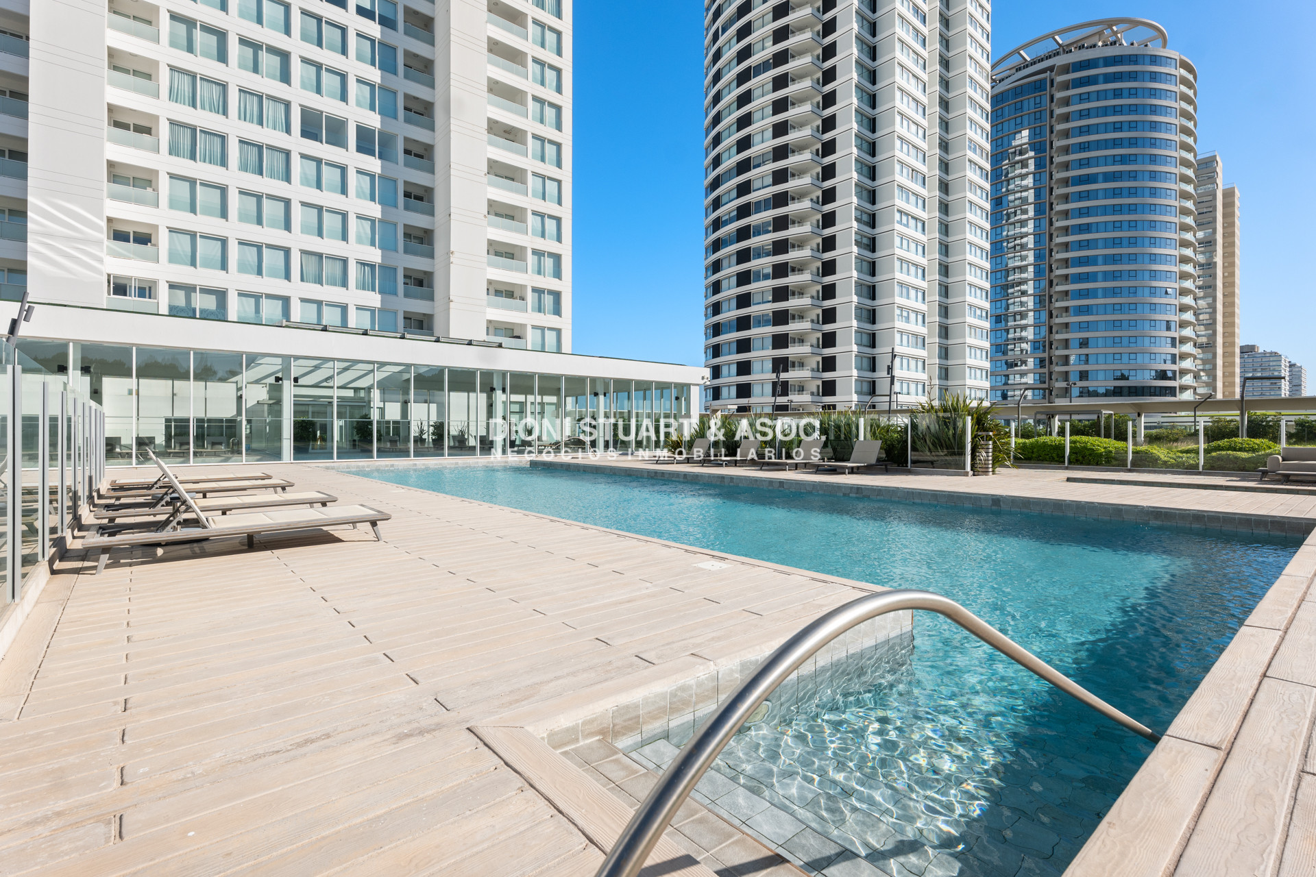 Apartamento ID.829 - DEPARTAMENTO EN VENTA EN LE PARC III UNIFICADO - IMPONENTE