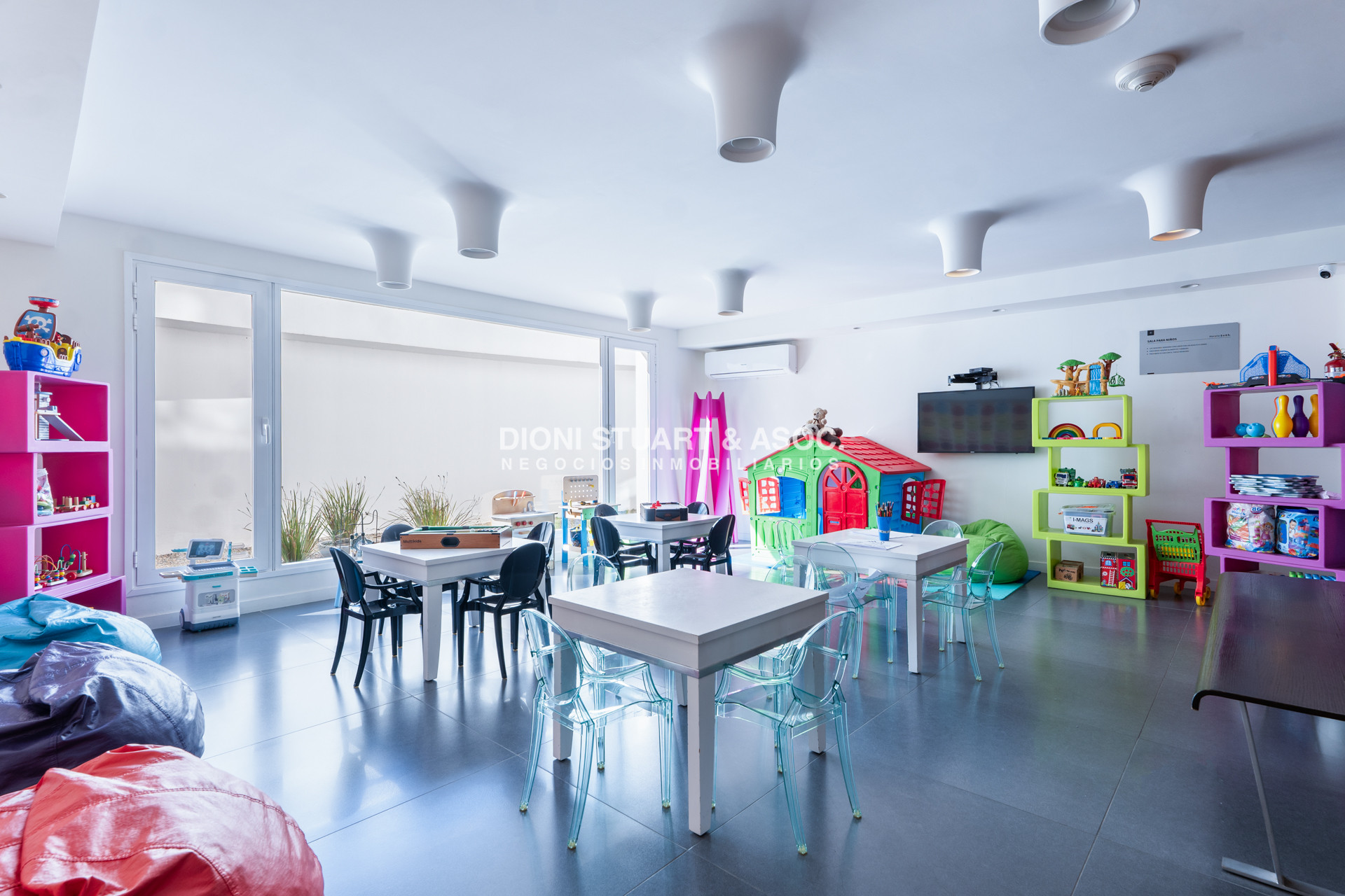 Apartamento ID.1067 - VENTA APARTAMENTO 4 DORMITORIOS PLAYA BRAVA - EDIFICIO ONE I