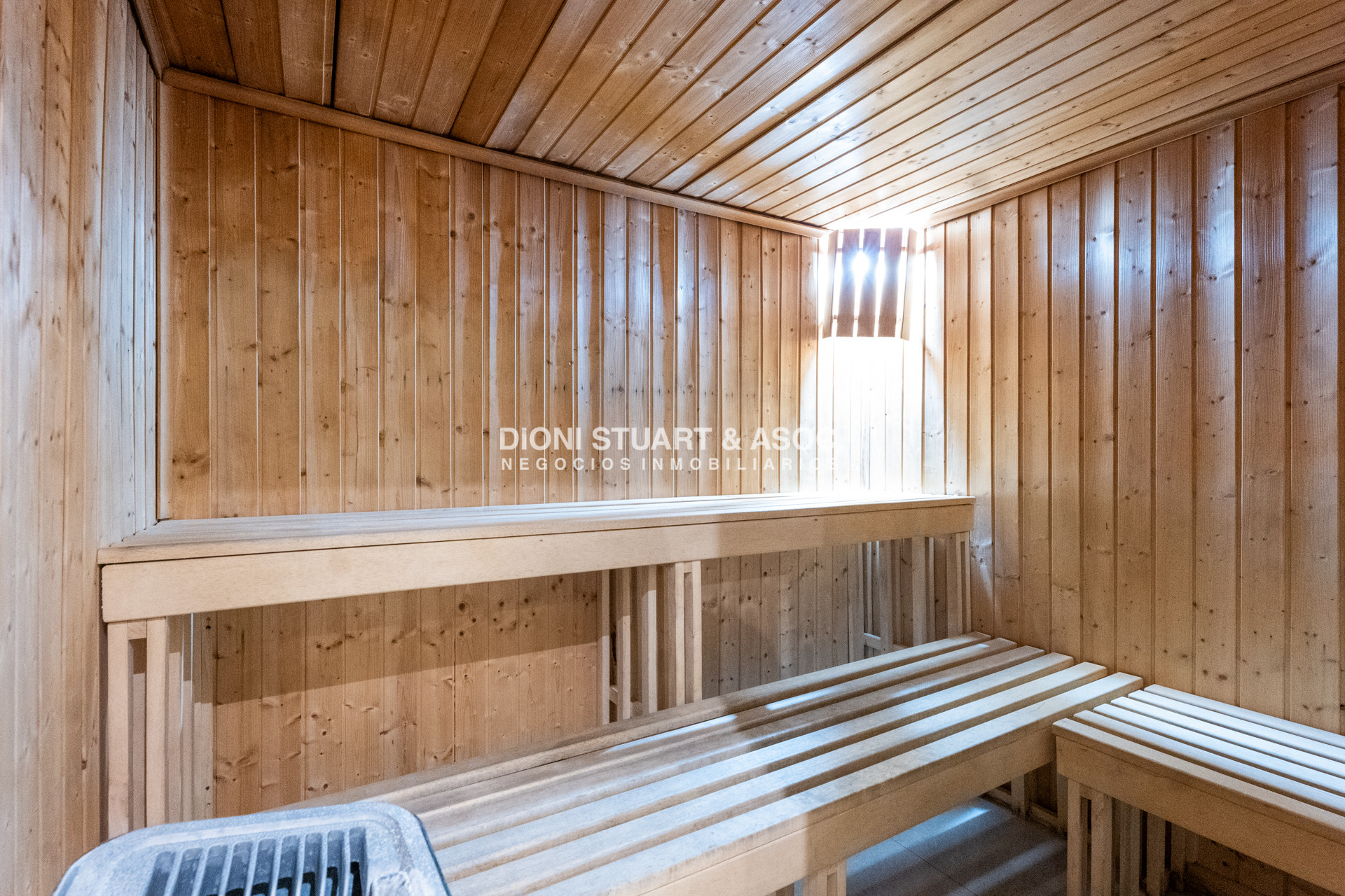 Apartamento ID.1114 - VENTA APARTAMENTO 3 DORMITORIOS EN SUITE - ALEXANDER BOULEVARD ESQUINERO 