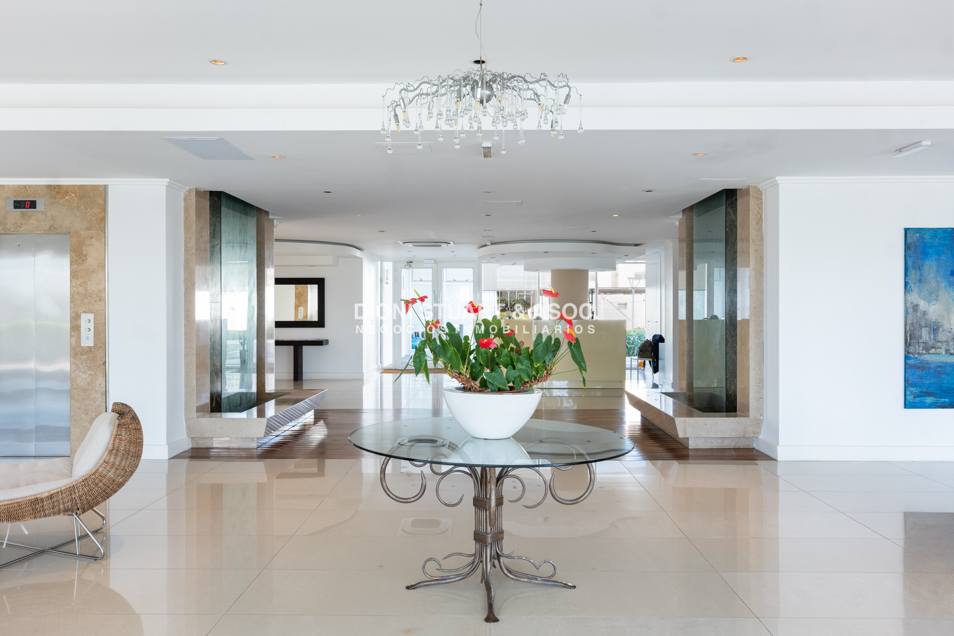 Apartamento ID.739 - DEPARTAMENTO EN VENTA EN CASINO TOWER - 2 DORM EN SUITE - TODOS LOS AMENITIES
