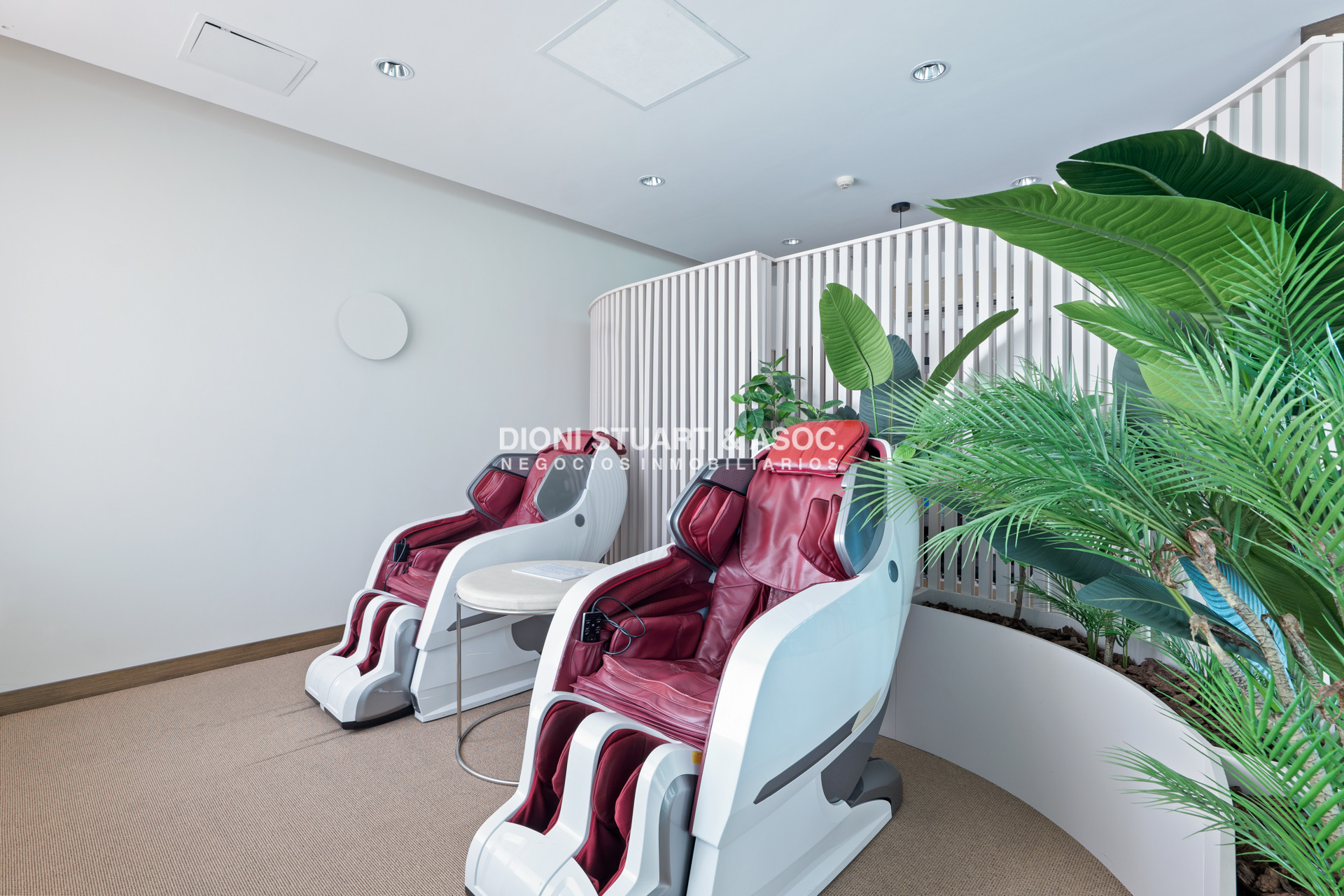 Apartamento ID.910 - DEPARTAMENTO DUPLEX EN AQUARELA - PLAYA MANSA - 4 DORM EN SUITE + DEPENDENCIA
