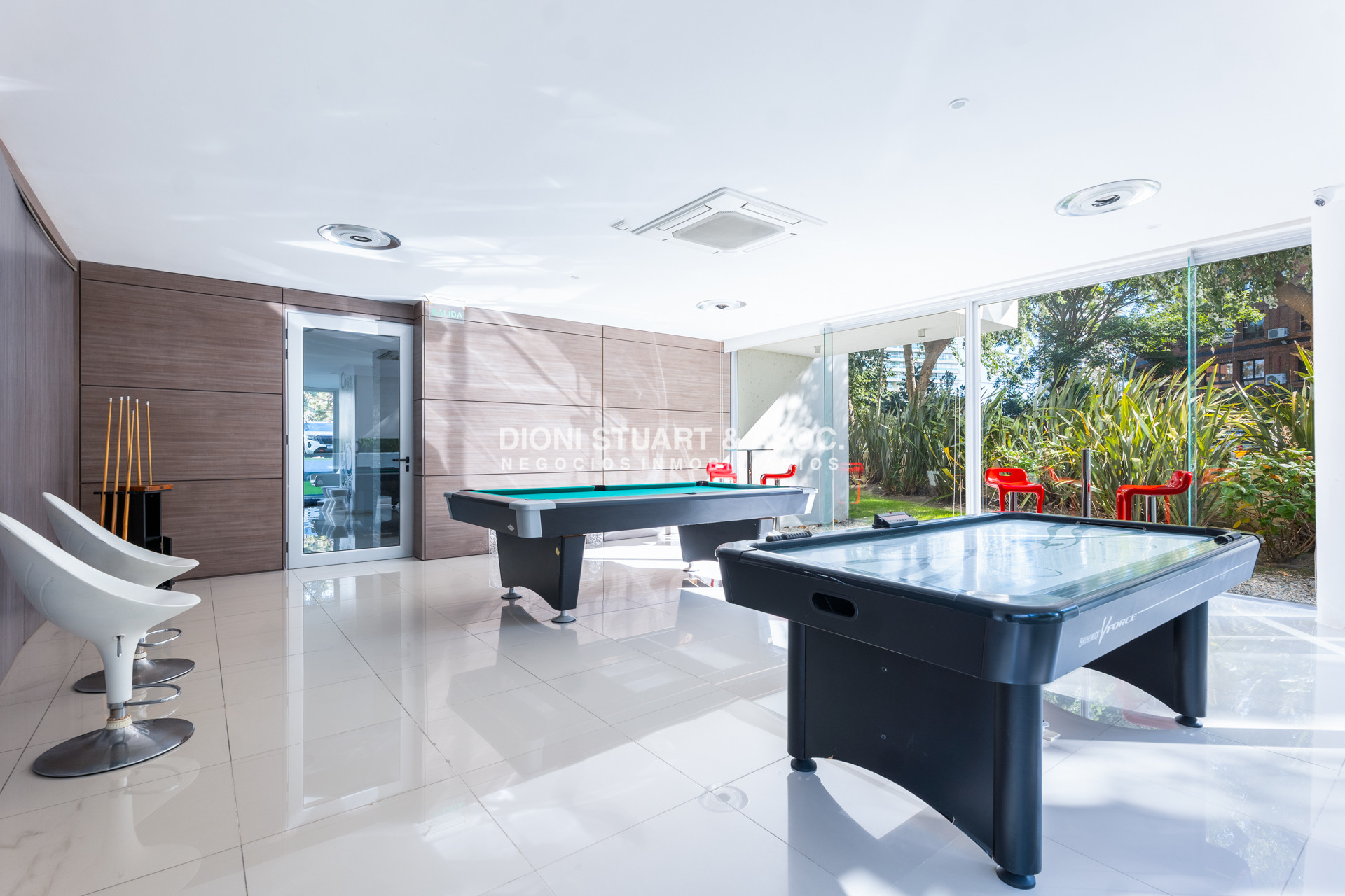 Apartamento ID.980 - APARTAMENTO EN VENTA EN ROOSEVELT DE 2 DORMITORIOS MODERNO EDIFICIO BE PUNTA