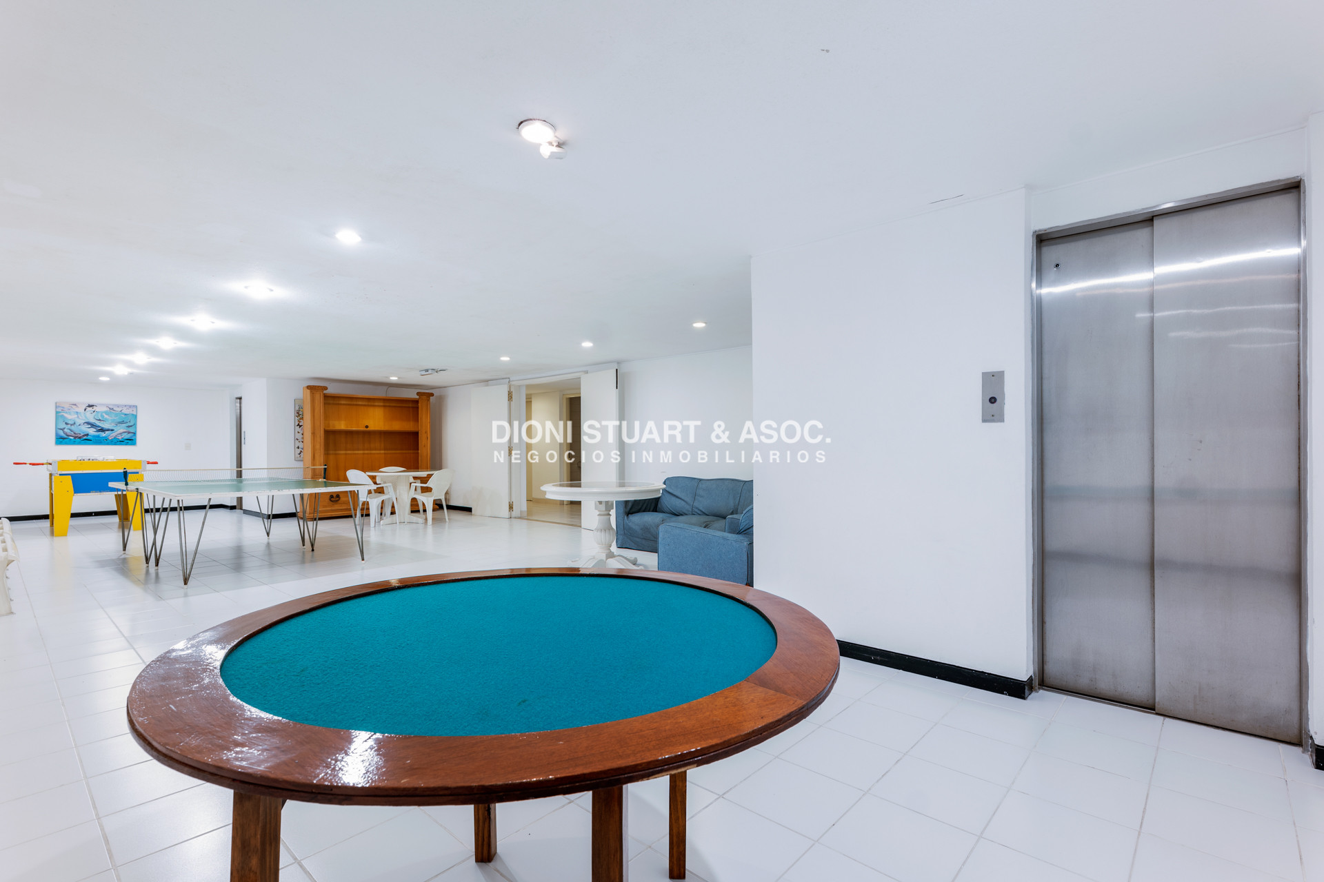 Apartamento ID.635 - Portofino - Increíble Vista Al Puerto - 3 Dorm en Suite + Dep.