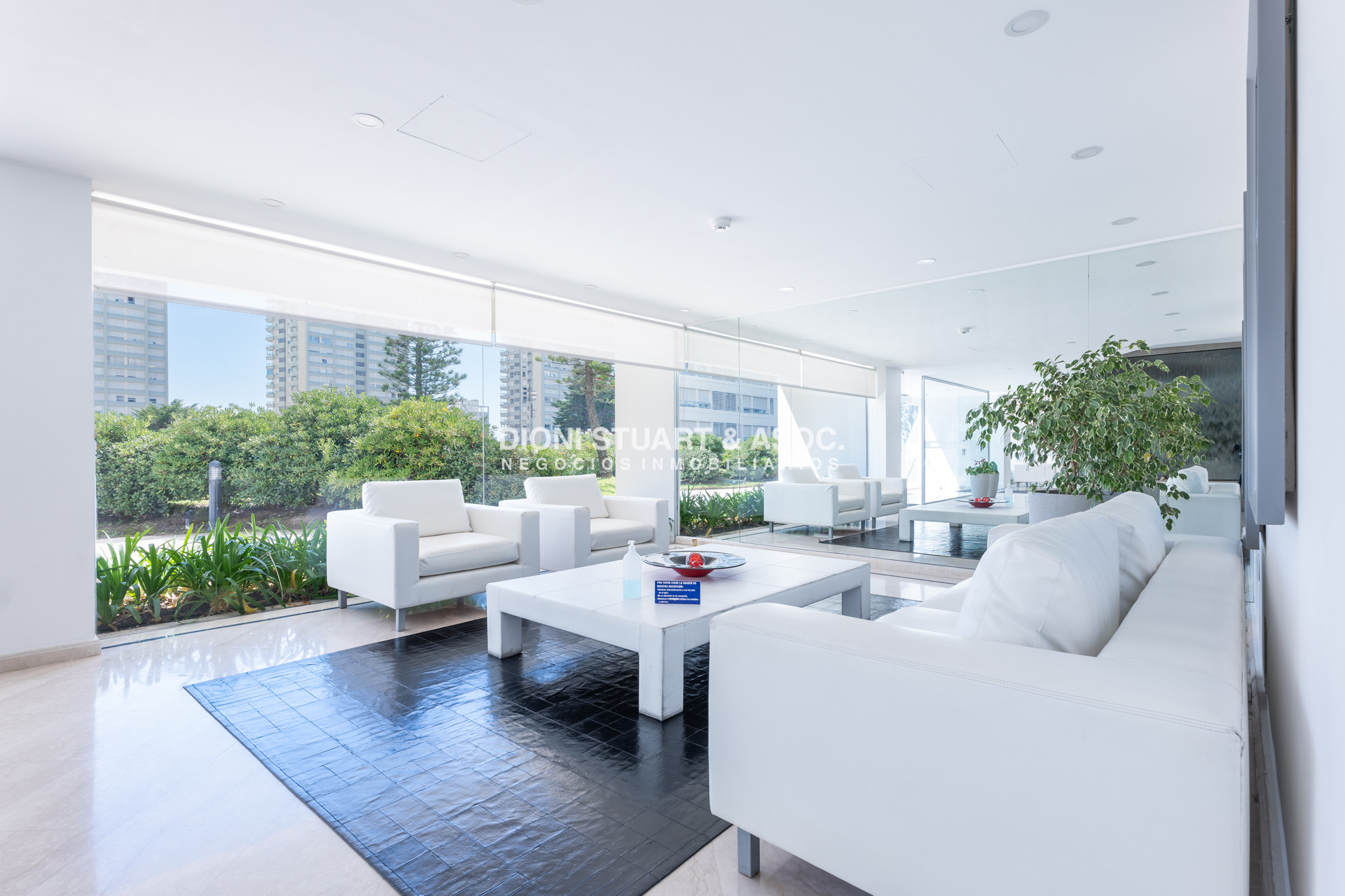 Apartamento ID.922 - PENT HOUSE DUPLEX EN LA MANSA - 4 DORM Y DEP - COMPLEJO LINCOLN CENTER - TORRE WILSON