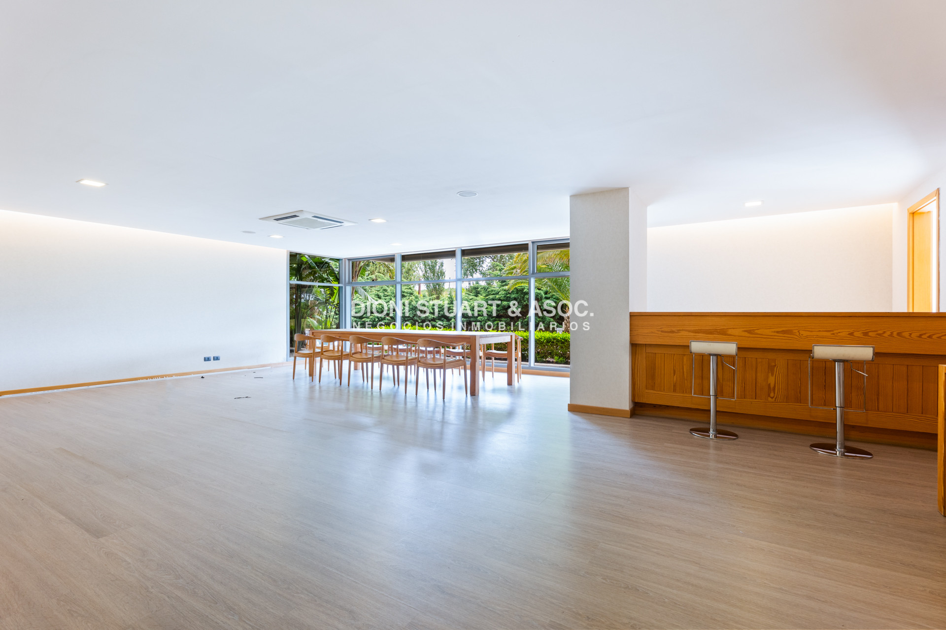 Apartamento ID.874 - Tiburon Terrazas Barra SS - Semi piso con piscina