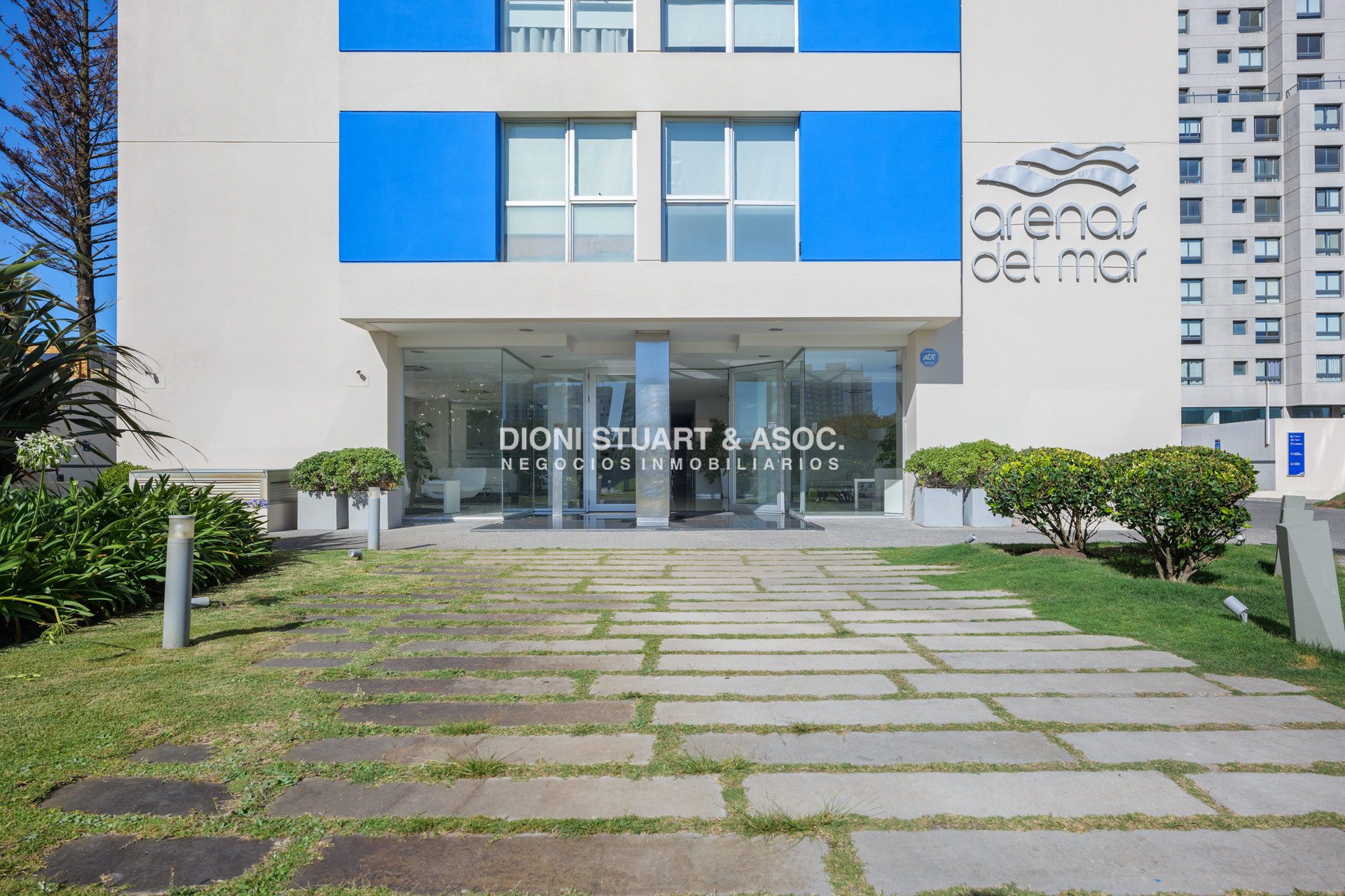 Apartamento ID.516 - APARTAMENTO EN VENTA EN PUNTA DEL ESTE - 2 DORMITORIOS - MODERNO - CERCA DEL MAR - EDIFICIO ARENAS DEL MAR