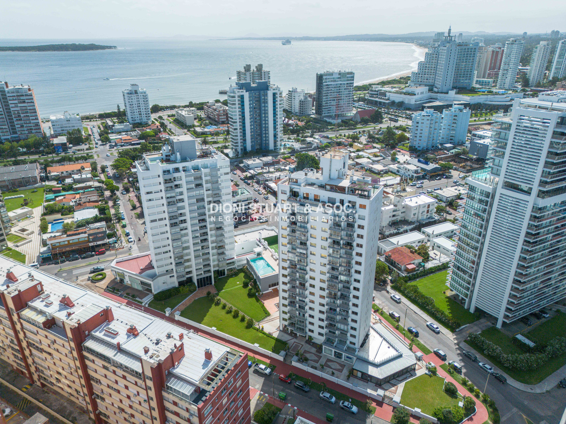Apartamento ID.924 - TORRE TRIANGULO - DEPARTAMENTO EN VENTA DE 1 DORMITORIO Y MEDIO - TODOS LOS AMENITIES