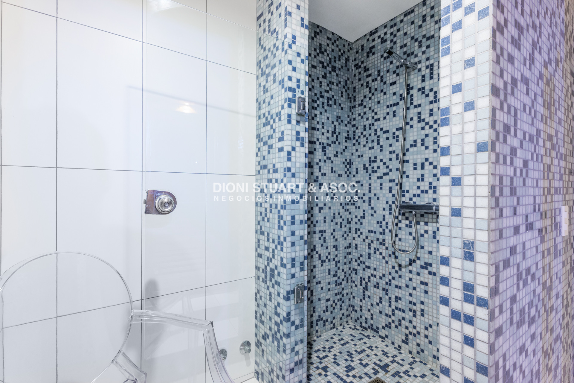 Apartamento ID.516 - APARTAMENTO EN VENTA EN PUNTA DEL ESTE - 2 DORMITORIOS - MODERNO - CERCA DEL MAR - EDIFICIO ARENAS DEL MAR
