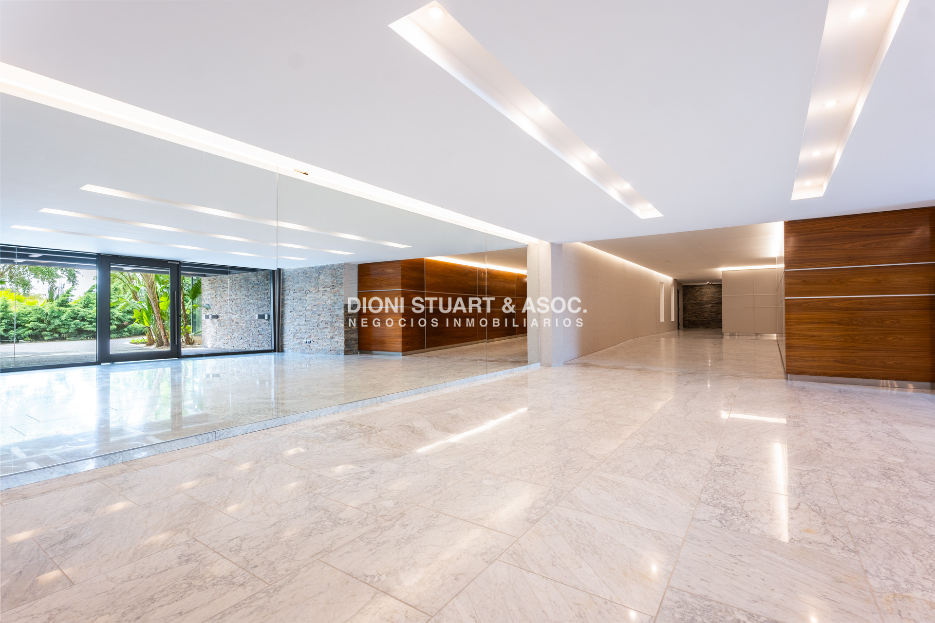 Apartamento ID.874 - Tiburon Terrazas Barra SS - Semi piso con piscina