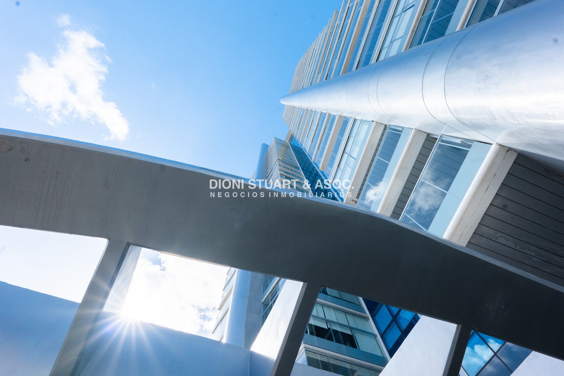 Apartamento ID.660 - Alquiler Anual o Invernal - Temporada  - Miami Boulevard I - 2 Dormitorios - Todos los Amenities - Playa Mansa