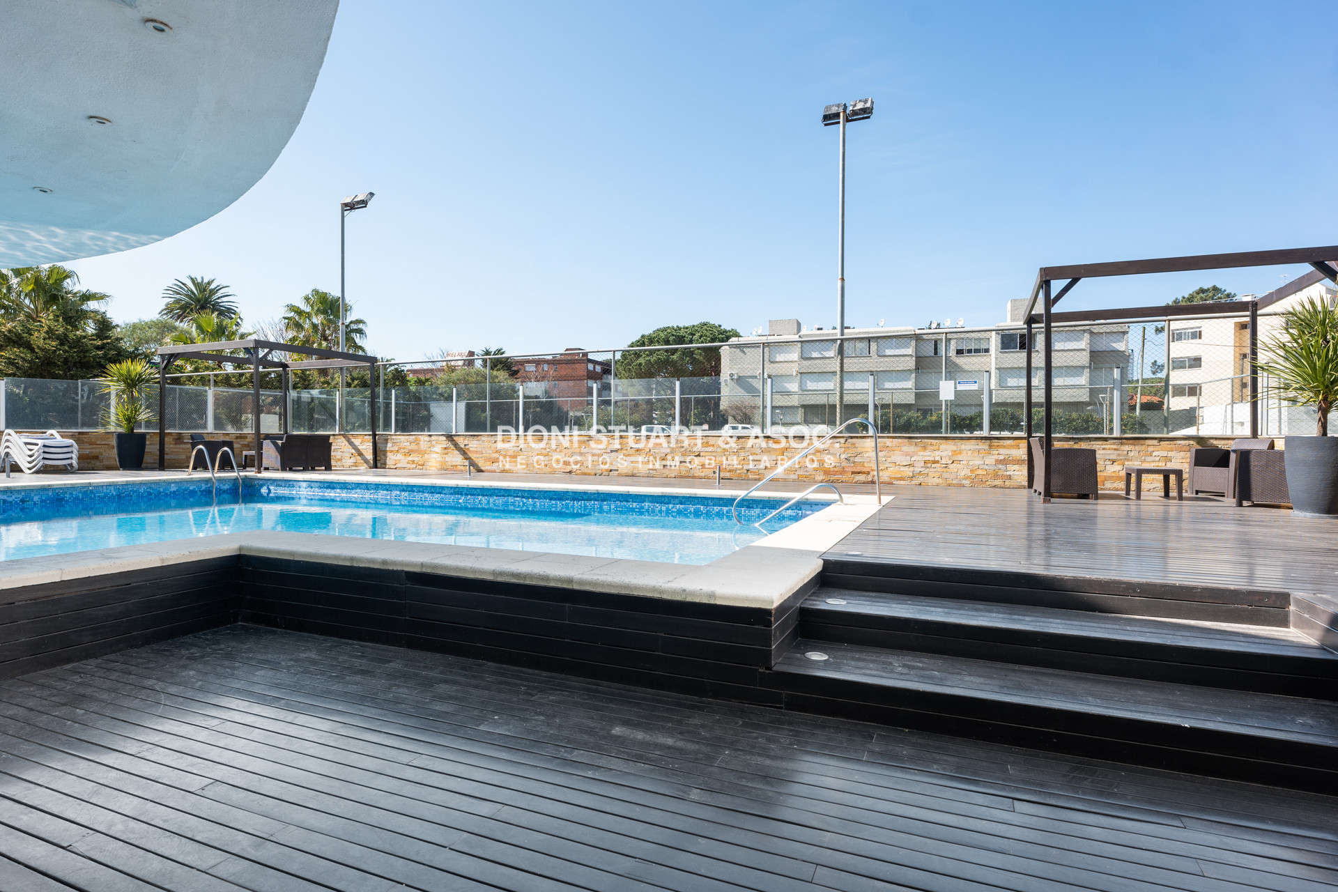 Apartamento ID.739 - DEPARTAMENTO EN VENTA EN CASINO TOWER - 2 DORM EN SUITE - TODOS LOS AMENITIES