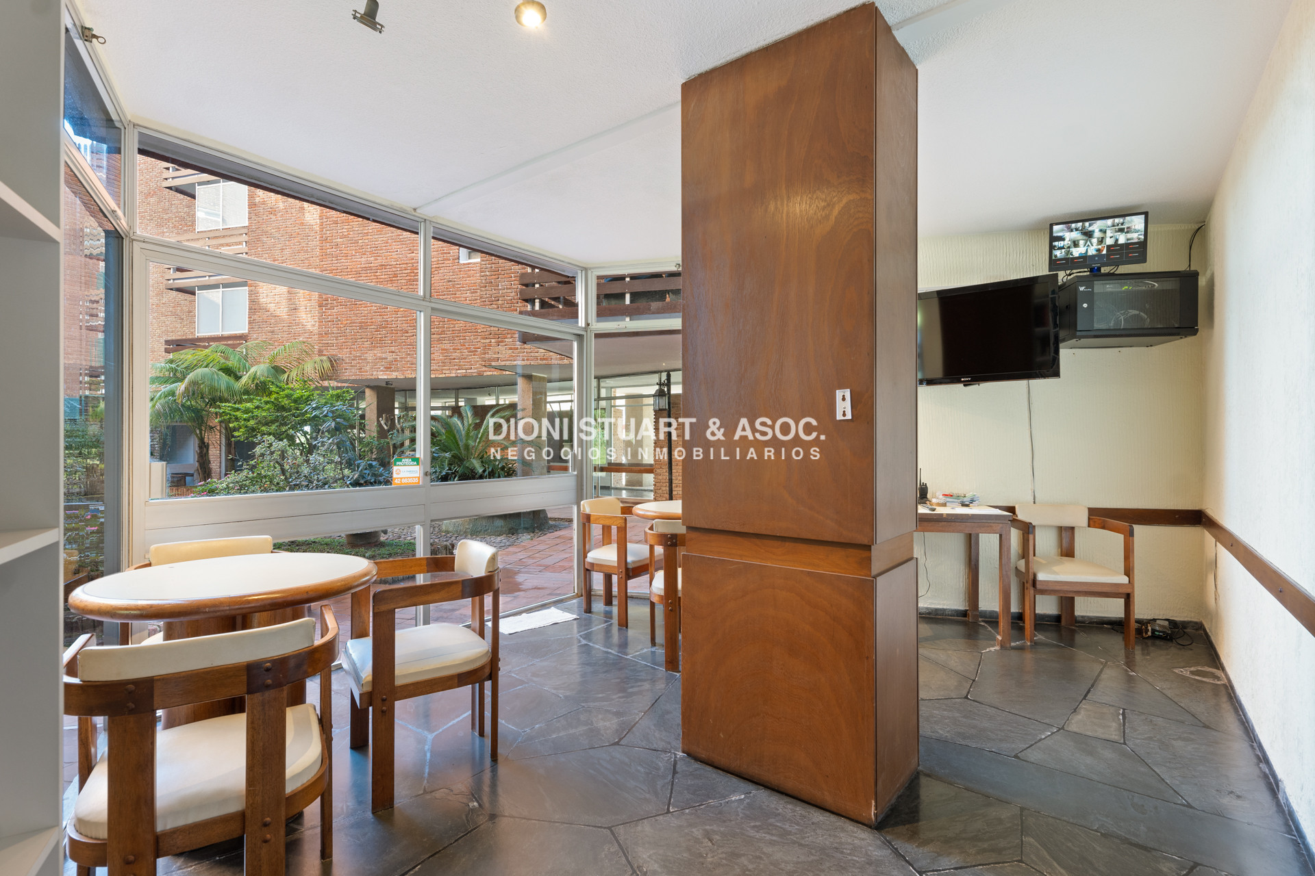 Apartamento ID.688 - Apartamento en Oportunidad Frente al Mar - Euromar - 3 Dormitorios