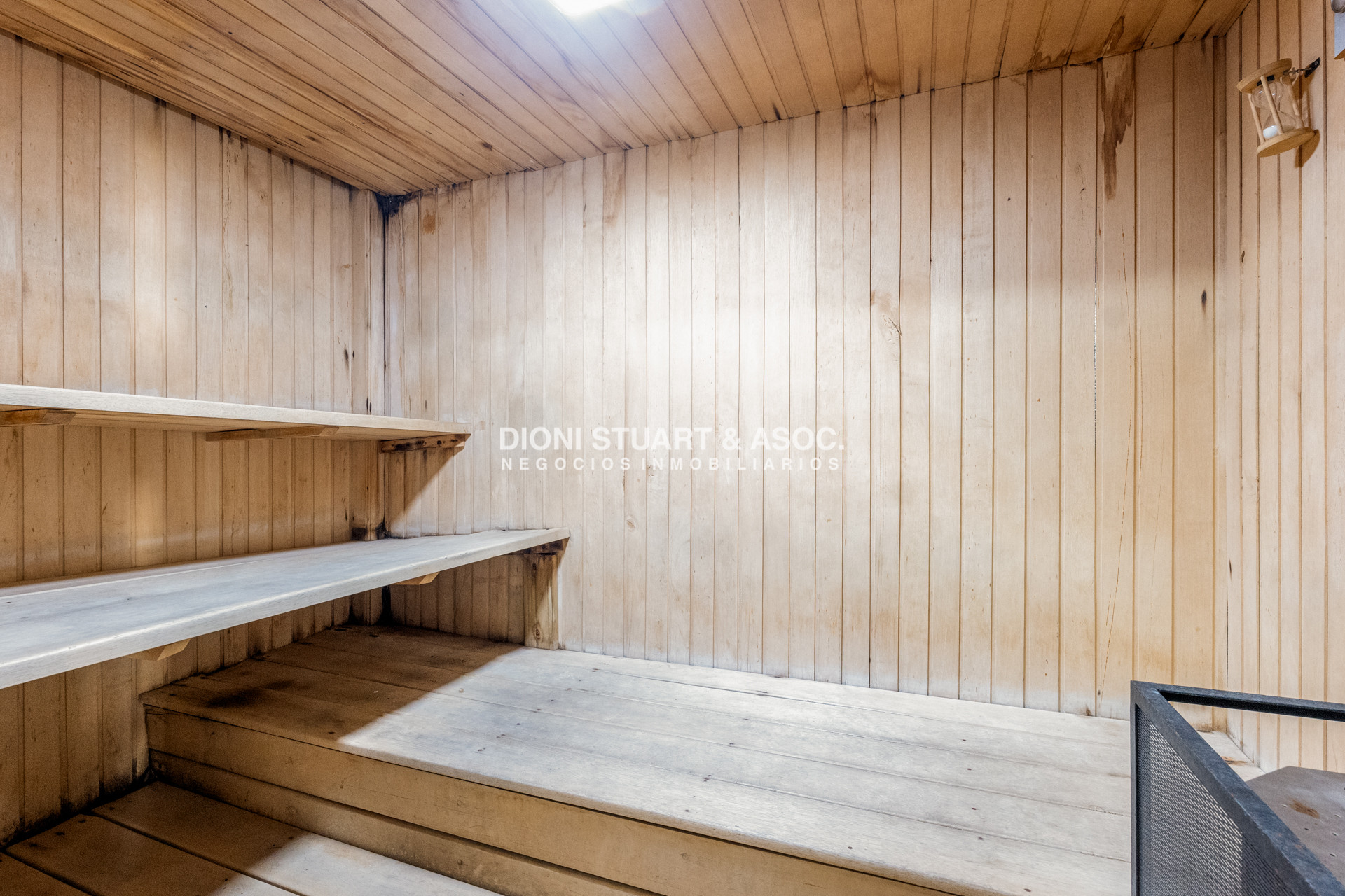 Apartamento ID.909 - DEPARTAMENTO EN VENTA DE 2 DORMITORIOS Y MEDIO - EDIFICIO LONG BEACH - TODOS LOS AMENITIES