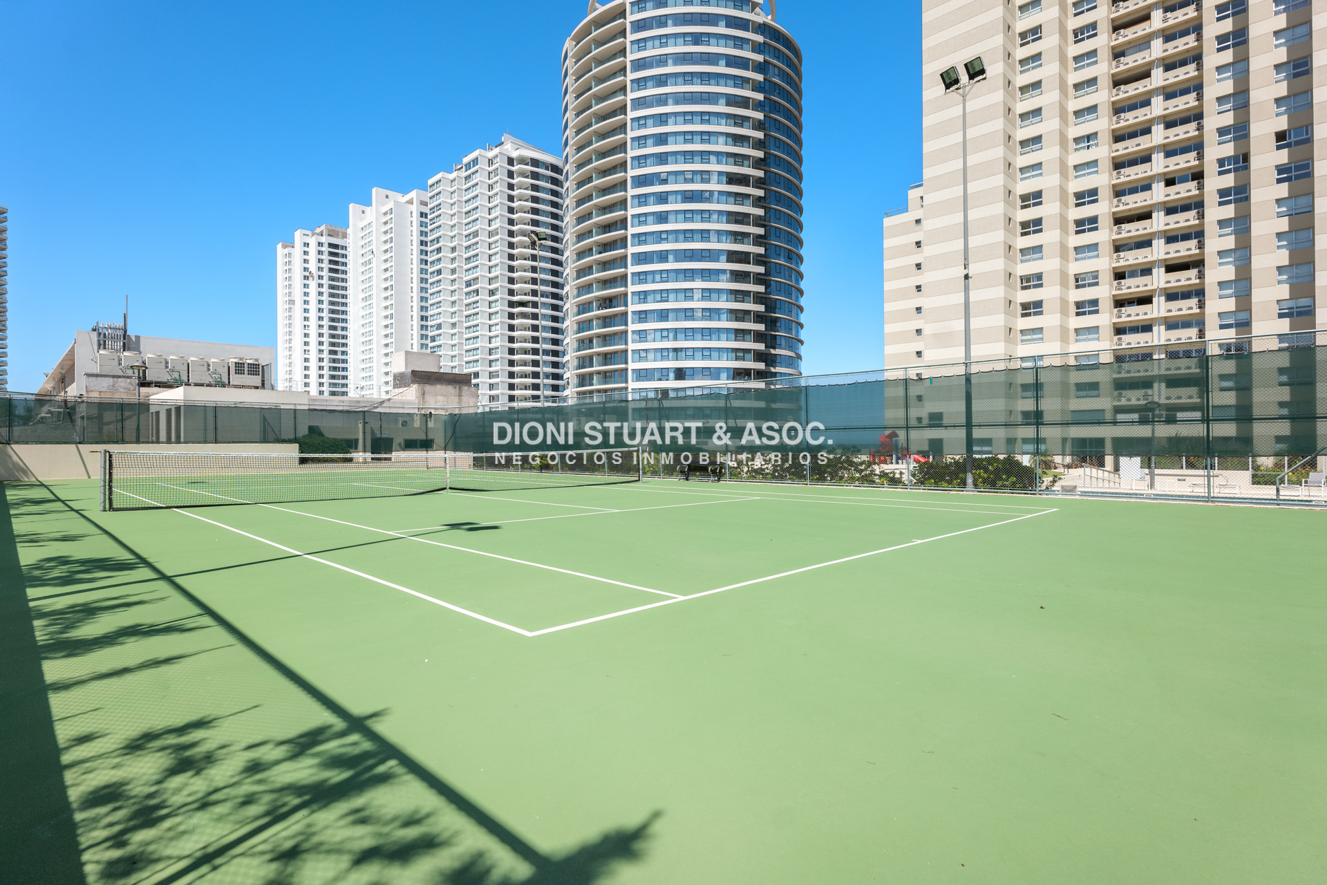 Apartamento ID.839 - Torre Lobos Esquinero - 3 Dorm en suite + Dep.