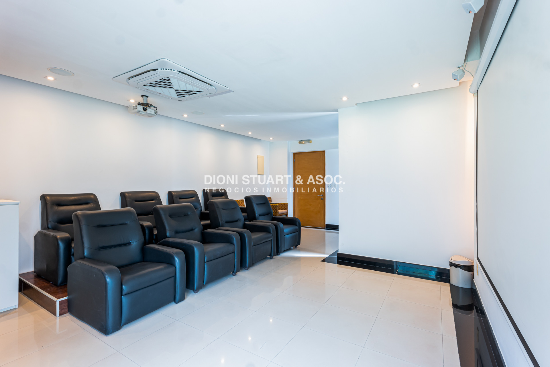 Apartamento ID.790 - Apartamento en Venta - 3 Dormitorios en Suite - Sea & Forest - Playa Mansa