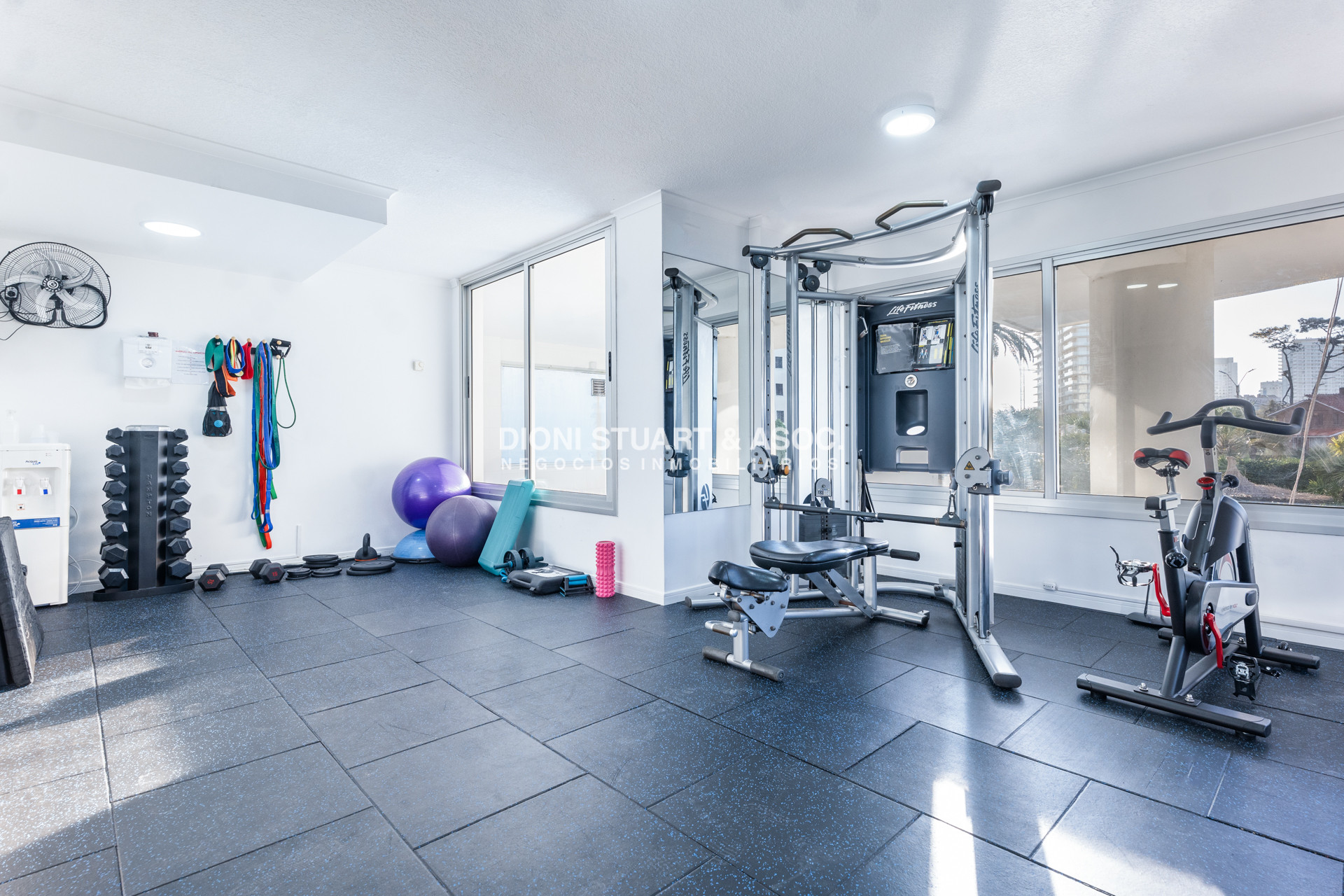 Apartamento ID.1108 - APARTAMENTO PENT HOUSE DUPLEX EN VENTA - 2 DORMITORIOS - SOUTH BEACH - PLAYA BRAVA