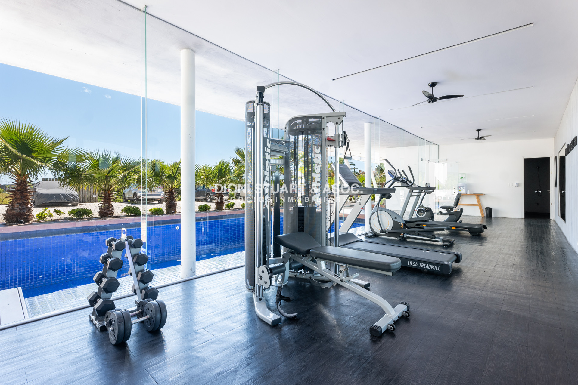 Apartamento ID.853 - Edificio Bikini Beach - 1 Dorm - Vista al Mar