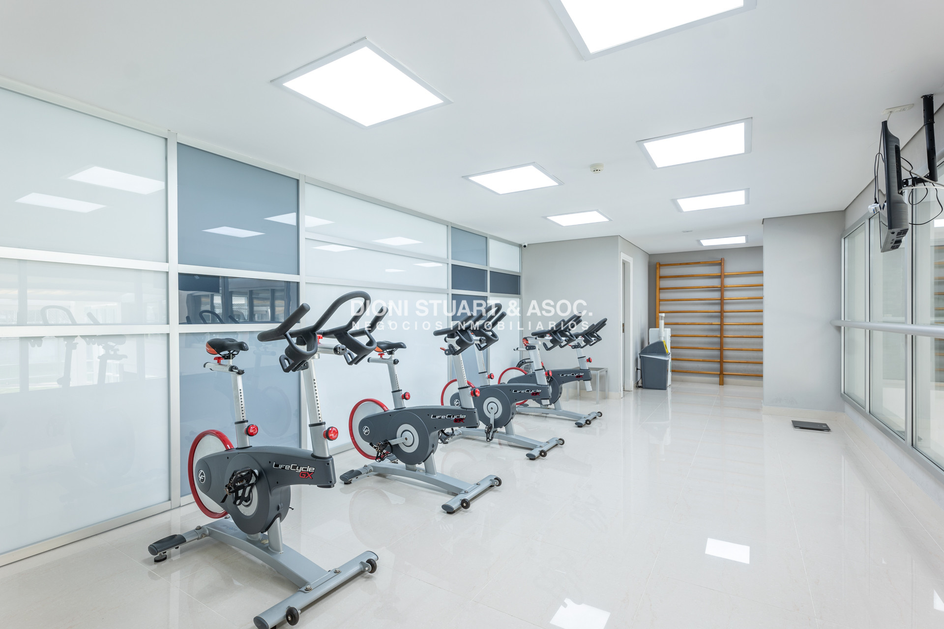 Apartamento ID.660 - Alquiler Anual o Invernal - Temporada  - Miami Boulevard I - 2 Dormitorios - Todos los Amenities - Playa Mansa