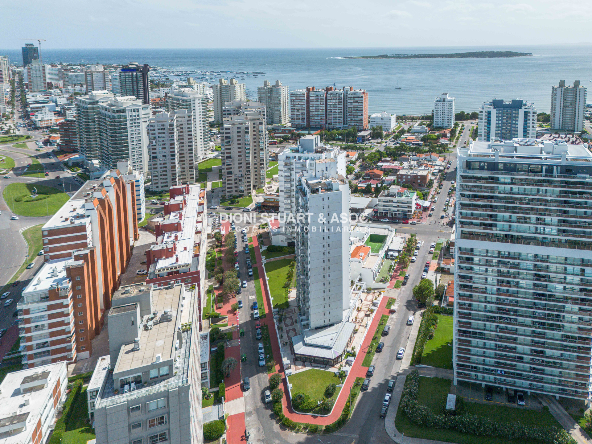 Apartamento ID.924 - TORRE TRIANGULO - DEPARTAMENTO EN VENTA DE 1 DORMITORIO Y MEDIO - TODOS LOS AMENITIES