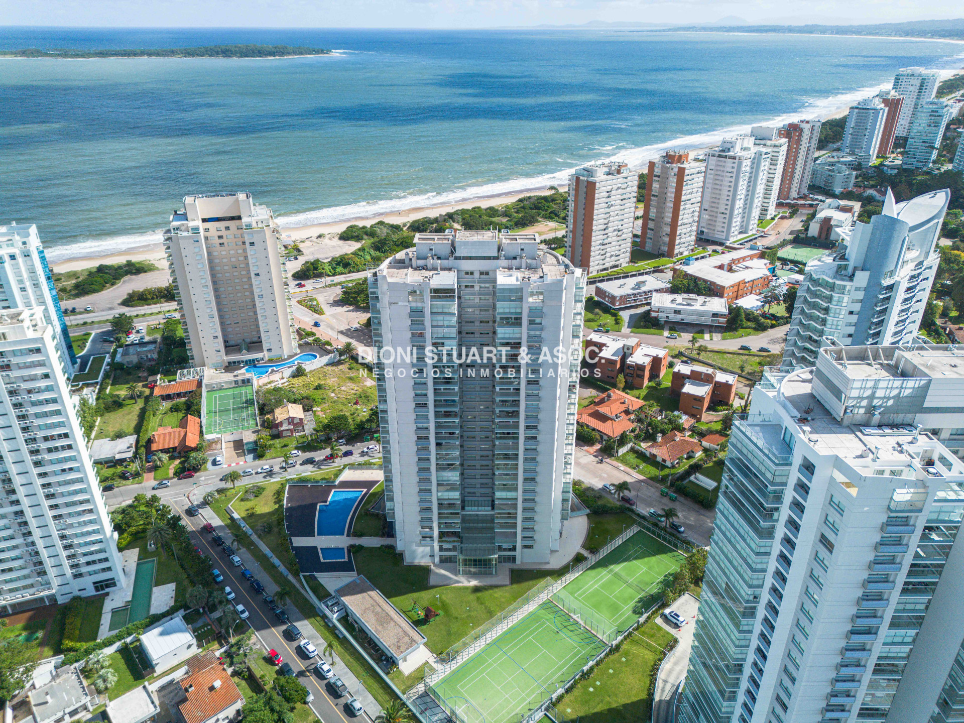 Apartamento ID.660 - Alquiler Anual o Invernal - Temporada  - Miami Boulevard I - 2 Dormitorios - Todos los Amenities - Playa Mansa