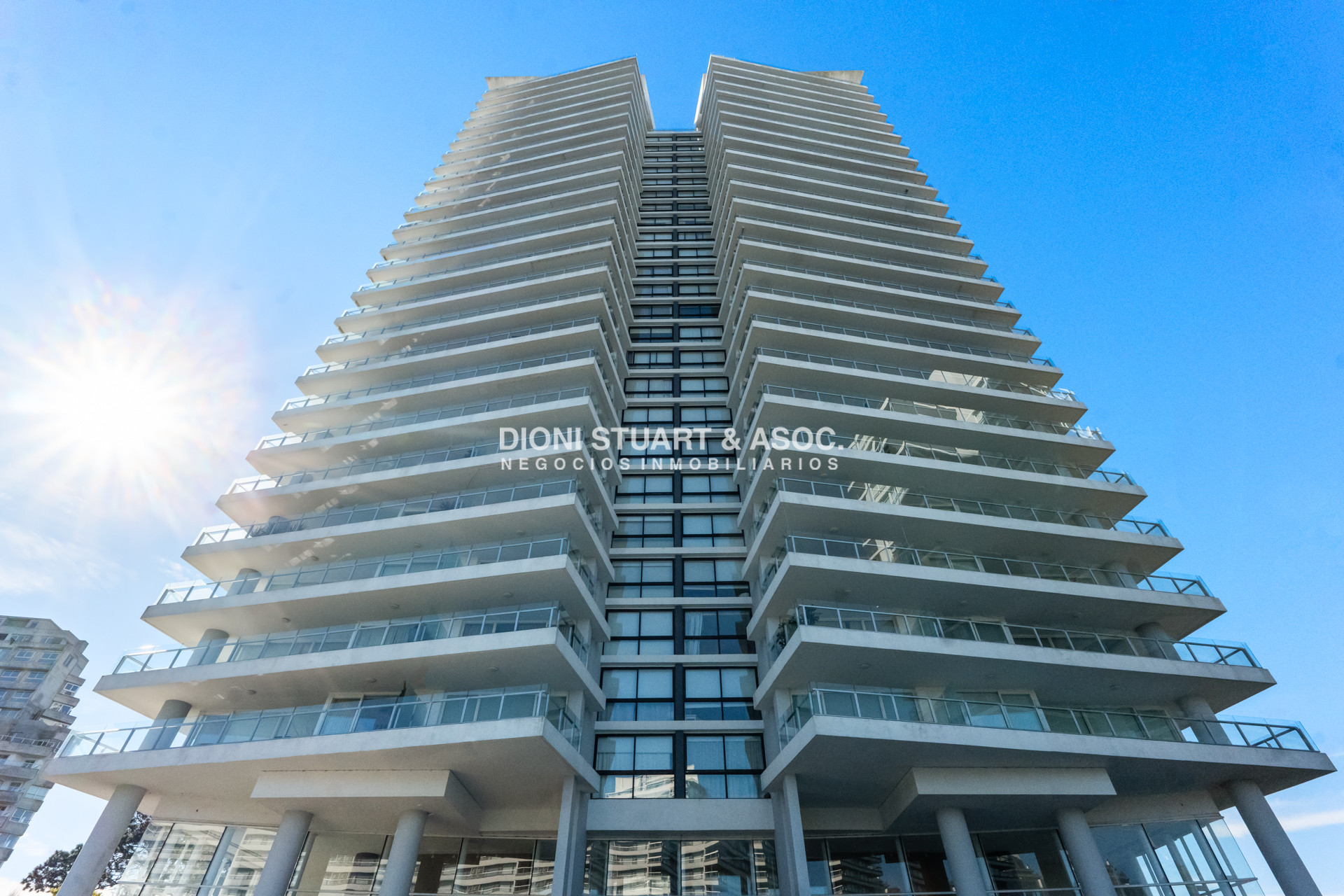 Apartamento ID.1067 - VENTA APARTAMENTO 4 DORMITORIOS PLAYA BRAVA - EDIFICIO ONE I
