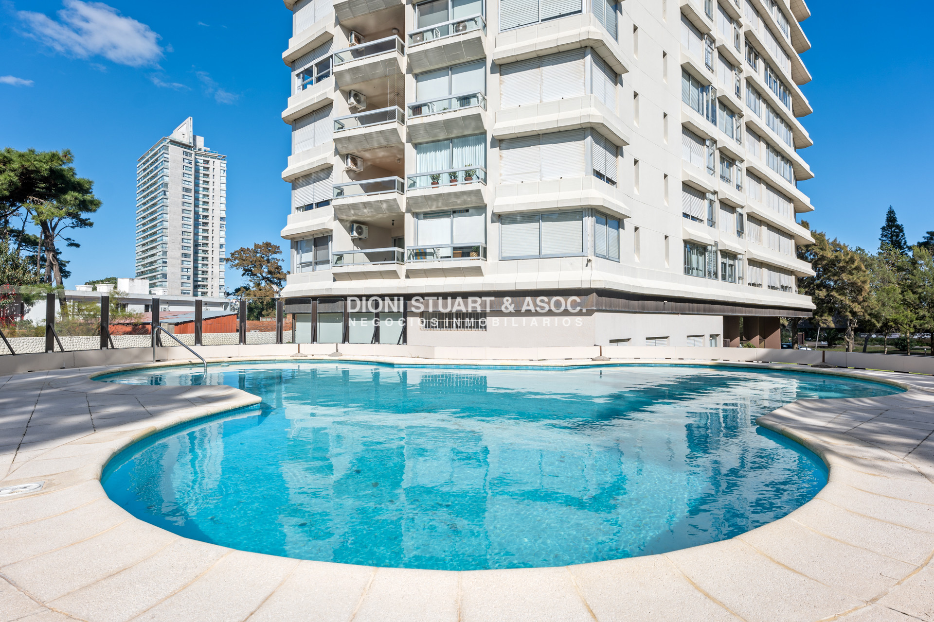 Apartamento ID.664 - Apartamento en Roosevelt - 3 Dormitorios y 3 Baños - Edificio Dormar - Punta del Este