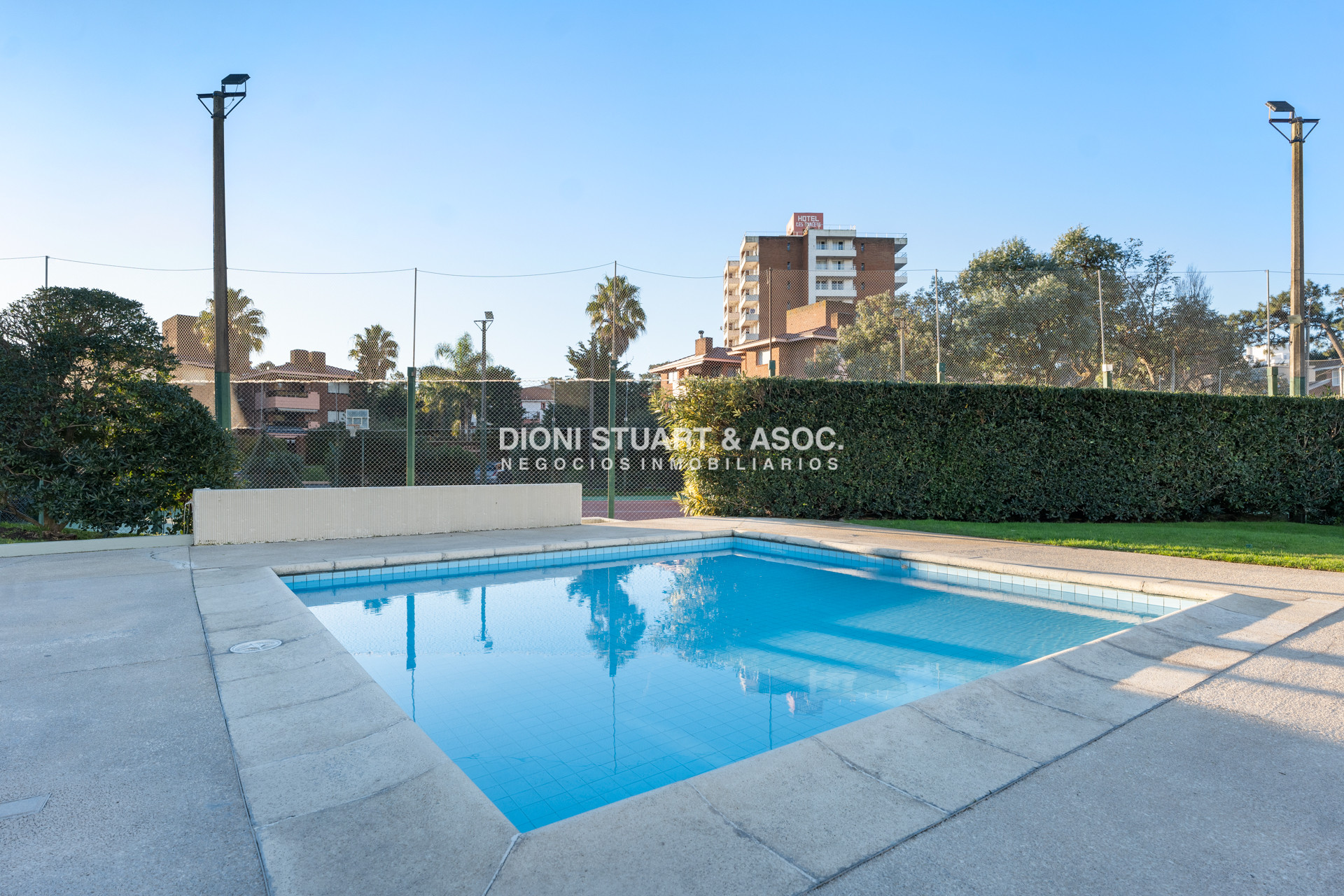Apartamento ID.687 - Alquiler de Temporada - Edificio Fragata - Frente al Mar - 3 Dormitorios - Todos los Amenities