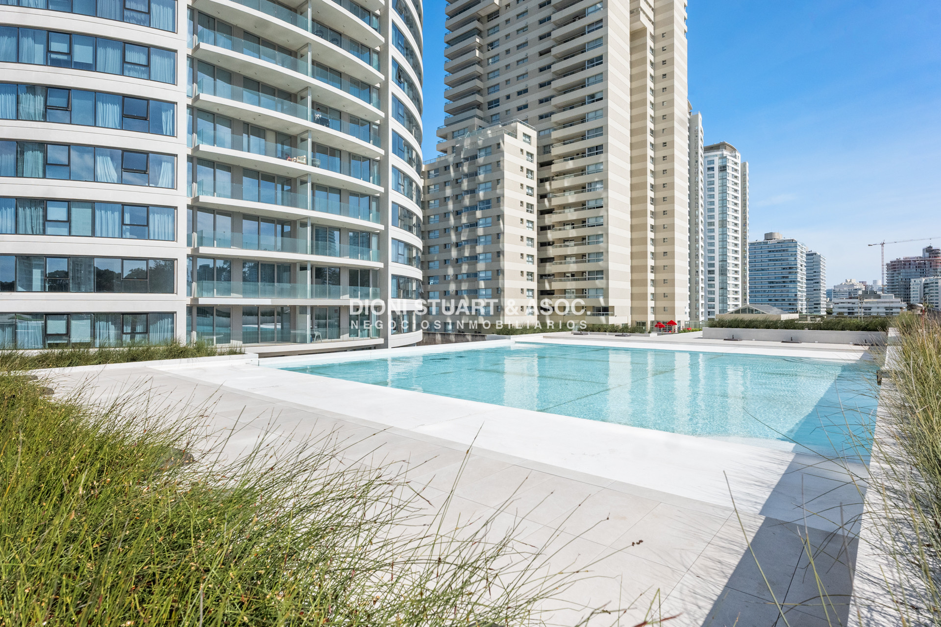 Apartamento ID.1122 - VENTA APARTAMENTO TRUMP TOWER - 2 SUITES + TOILETTE