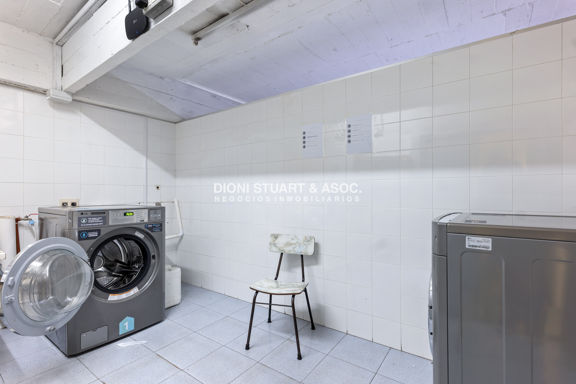 Apartamento ID.681 - Apartamento En Venta - En Gorlero - Peninsula - 2 Dormitorios - Edificio Michelangelo