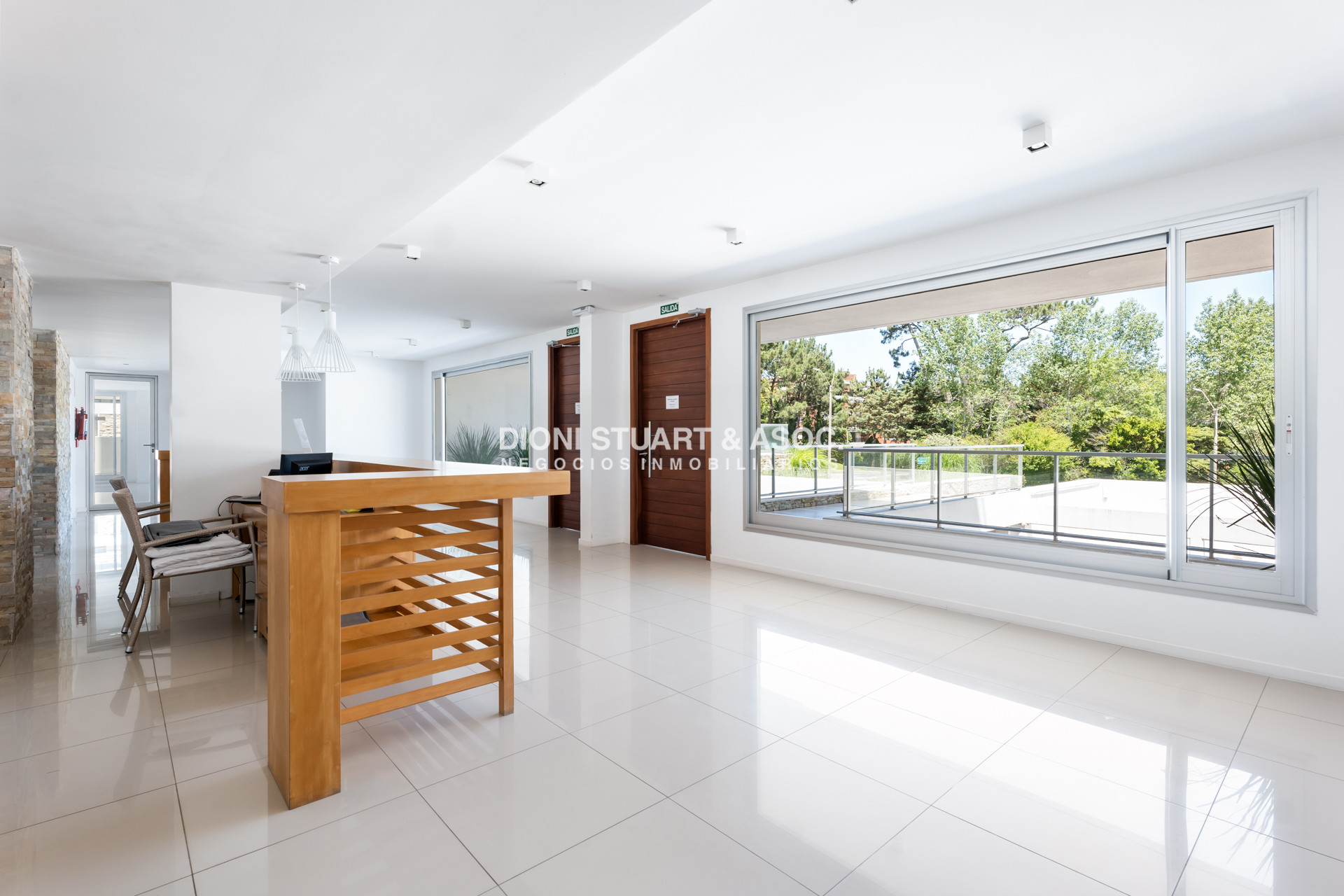 Apartamento ID.925 - DEPARTAMENTO PENT HOUSE EN VENTA - 3 DORM Y DEP. - PARRILLERO - PLAYA MANSA