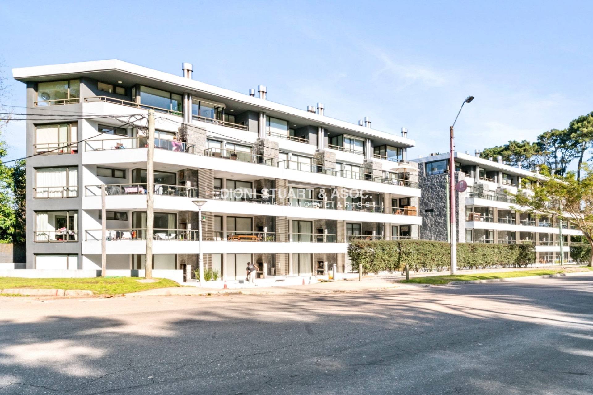 Apartamento ID.1050 - VENTA APARTAMENTO 1 DORM Y MEDIO CON PARRILLERO - EDIFICIO UNIQUE 