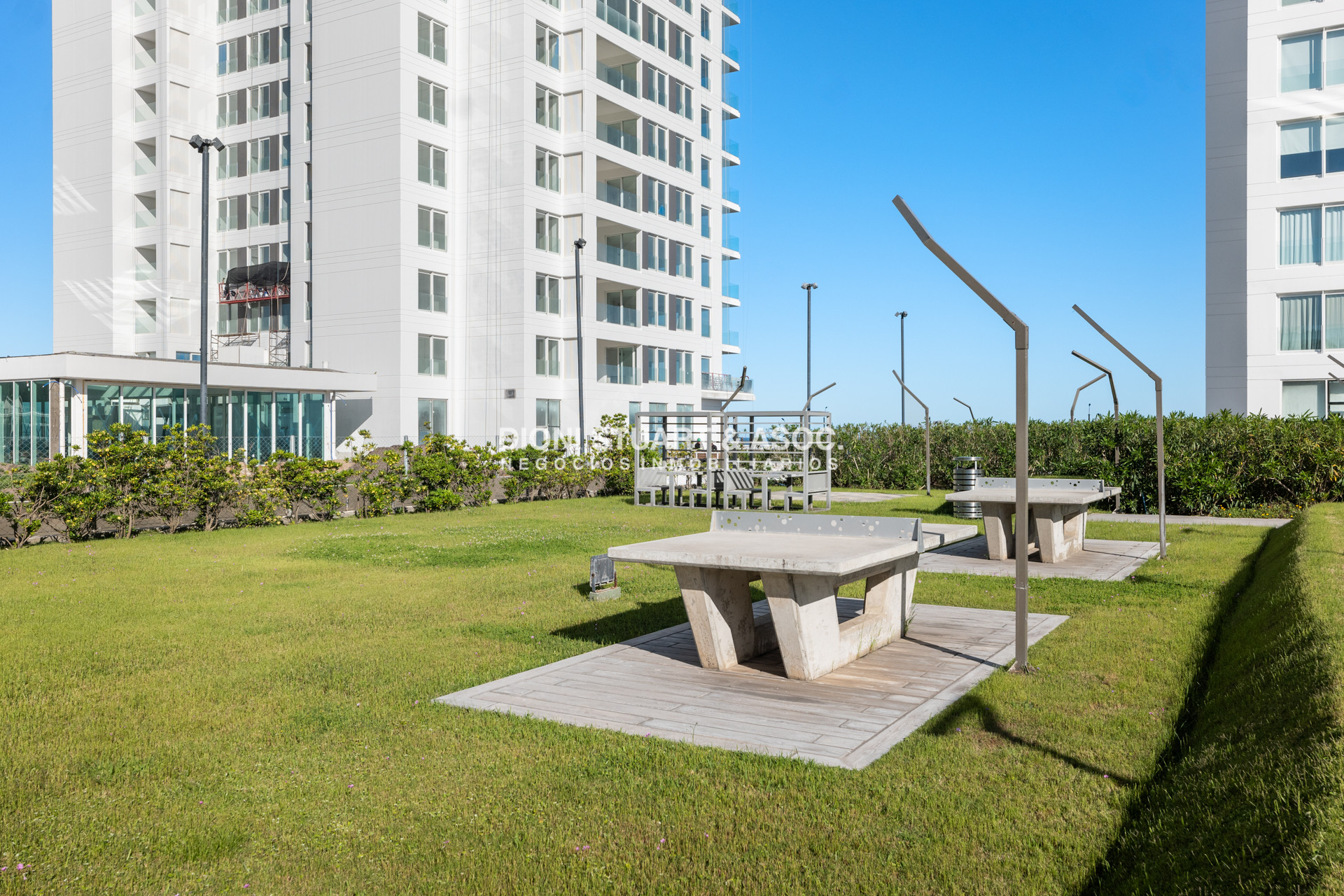 Apartamento ID.829 - DEPARTAMENTO EN VENTA EN LE PARC III UNIFICADO - IMPONENTE