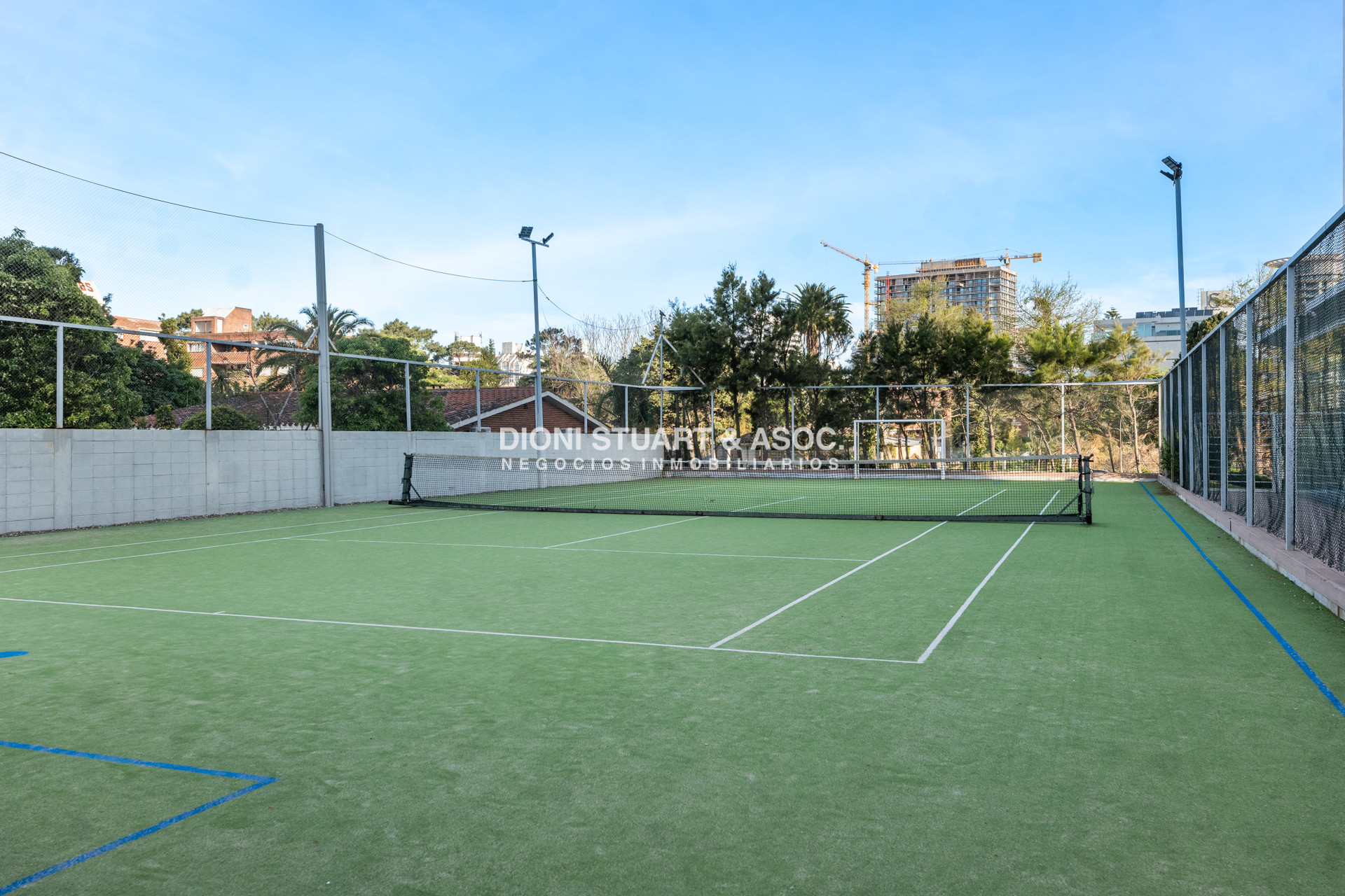 Apartamento ID.1114 - VENTA APARTAMENTO 3 DORMITORIOS EN SUITE - ALEXANDER BOULEVARD ESQUINERO 