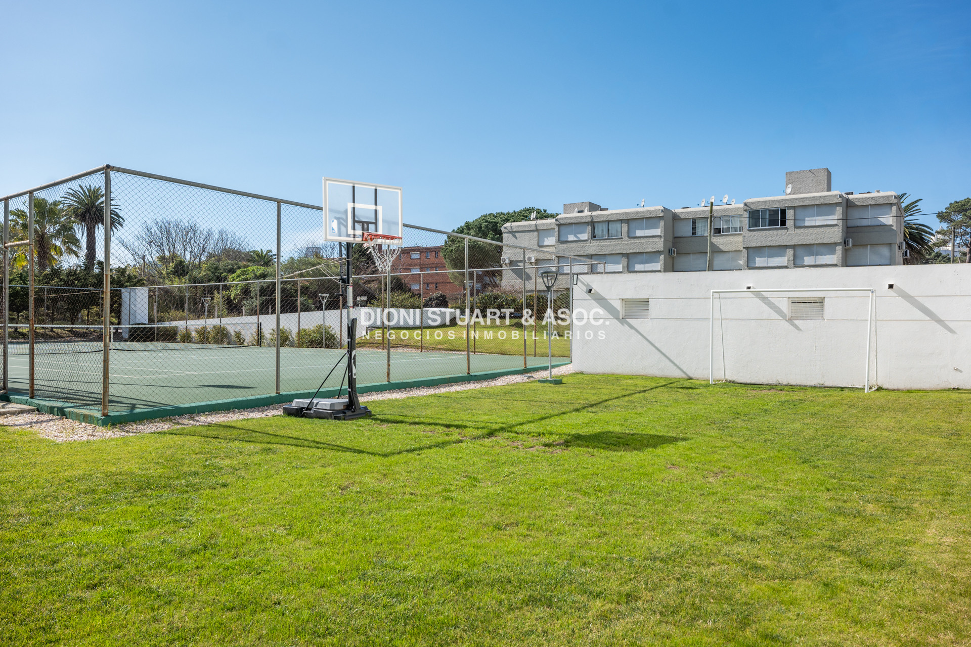 Apartamento ID.739 - DEPARTAMENTO EN VENTA EN CASINO TOWER - 2 DORM EN SUITE - TODOS LOS AMENITIES