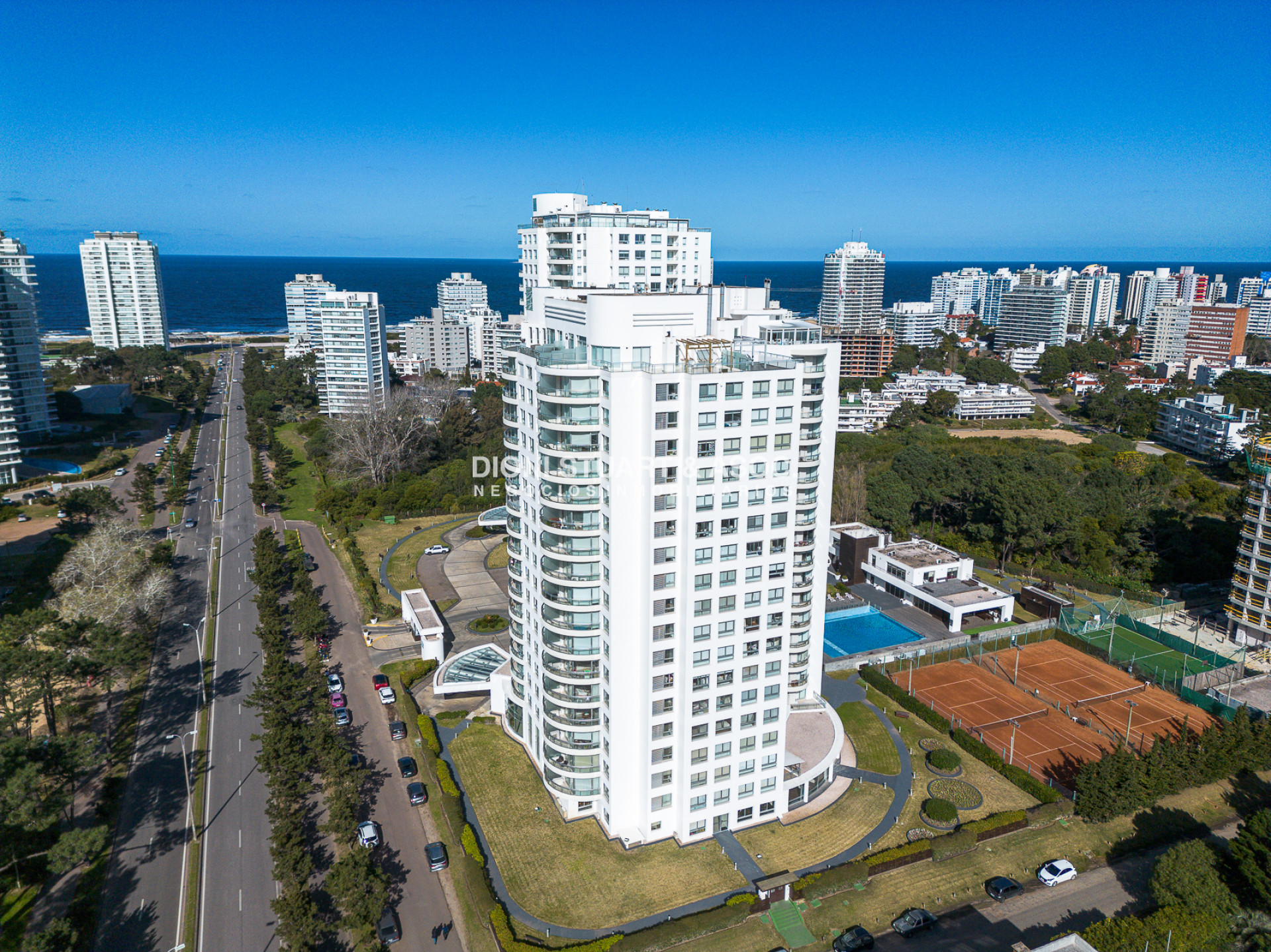Apartamento ID.729 - Apartamento en Venta - 1 Dormitorio - Planta Baja - Ocean Drive - Roosevelt