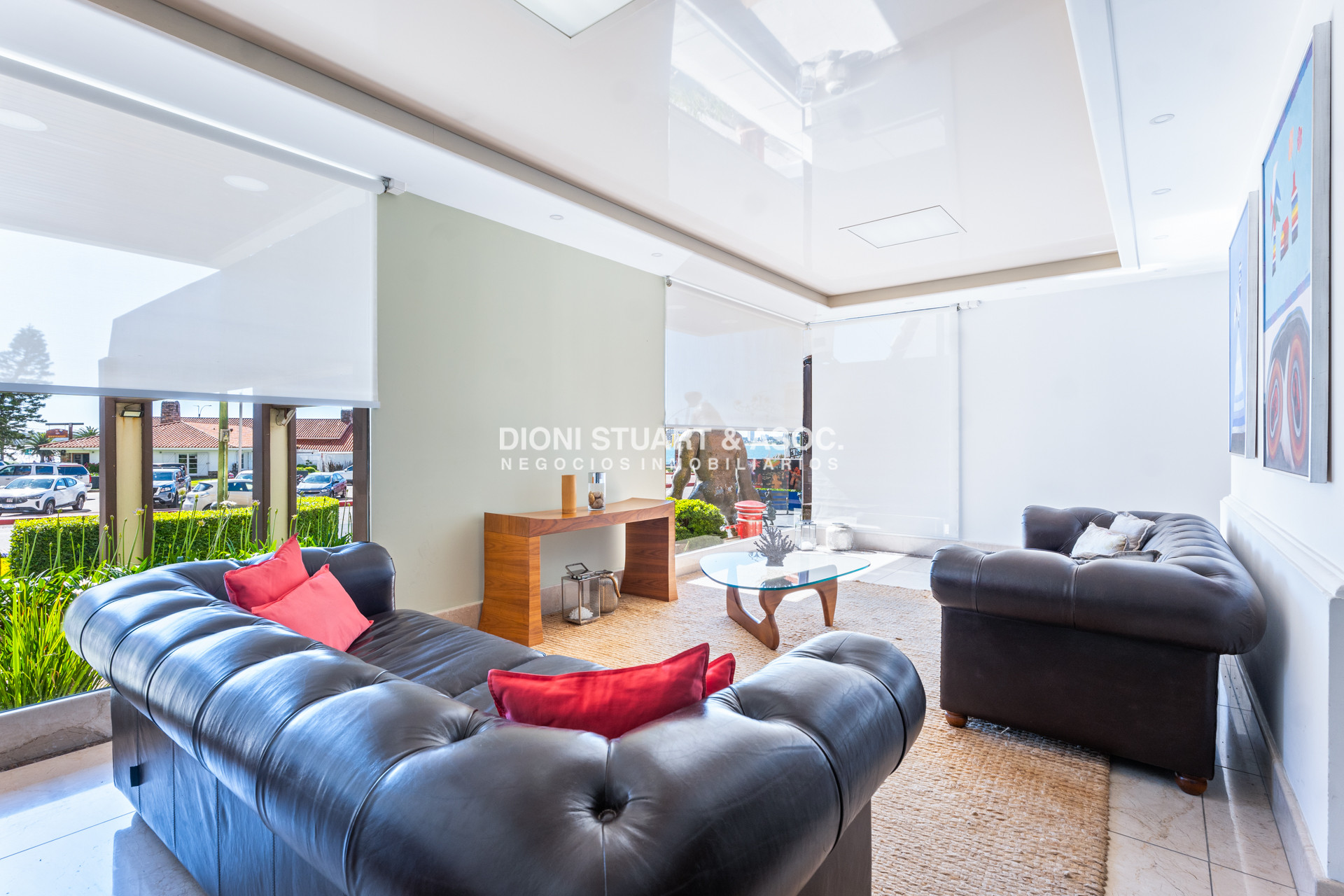 Apartamento ID.850 - Edificio El Torreon - 3 Dorm y Dep. - Apartamento Primera Linea Mansa
