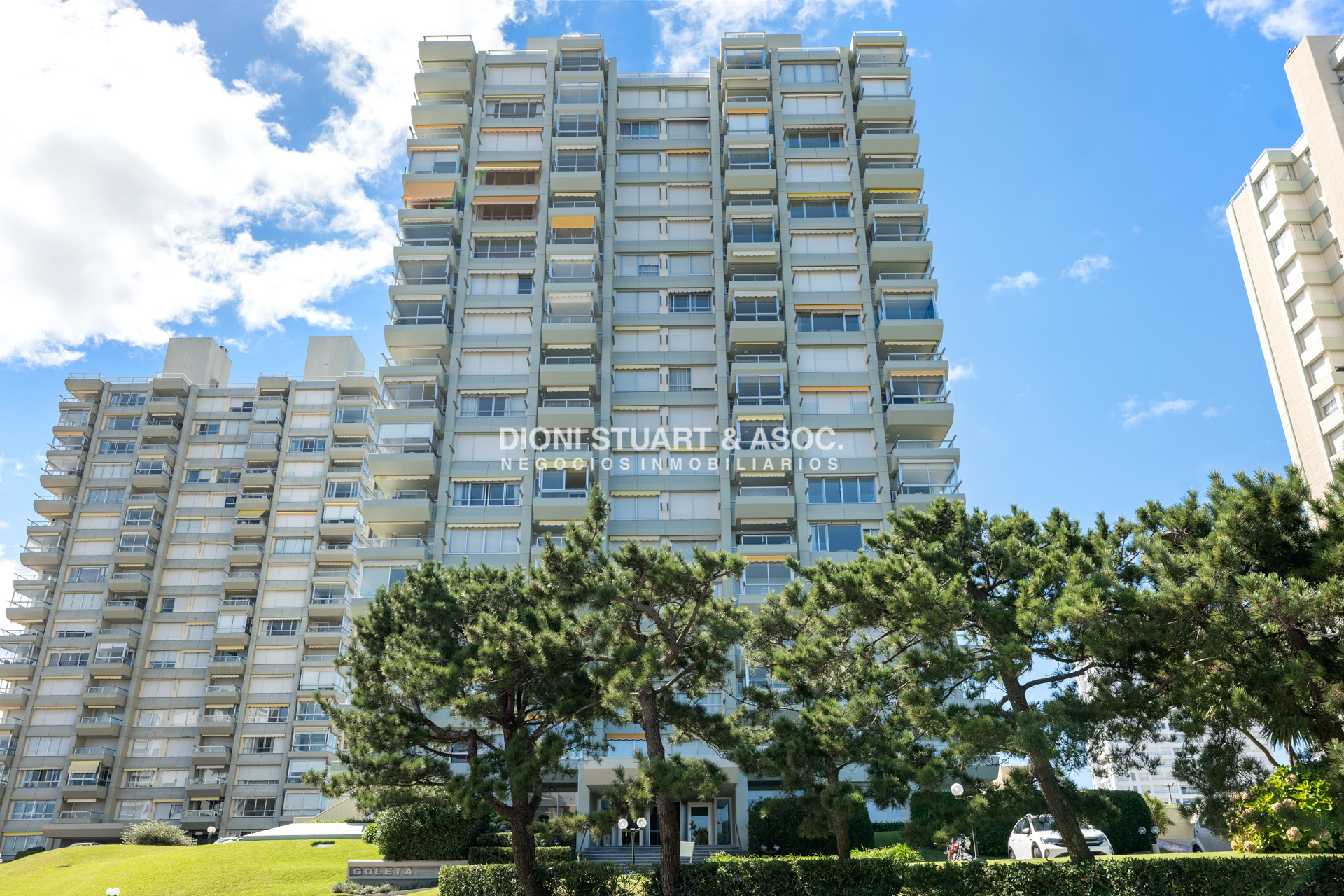 Apartamento ID.645 - Goleta -  Piso Alto Central - 3 Dorms